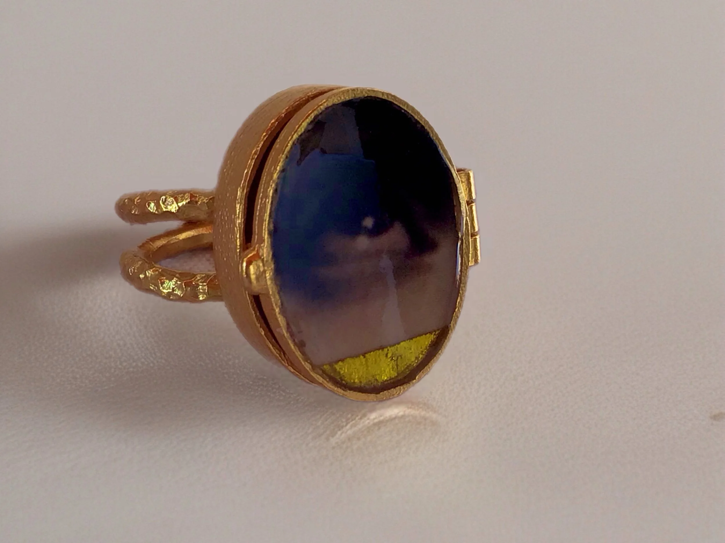azar-eye-ring-gold-24k-titalopez.jpg