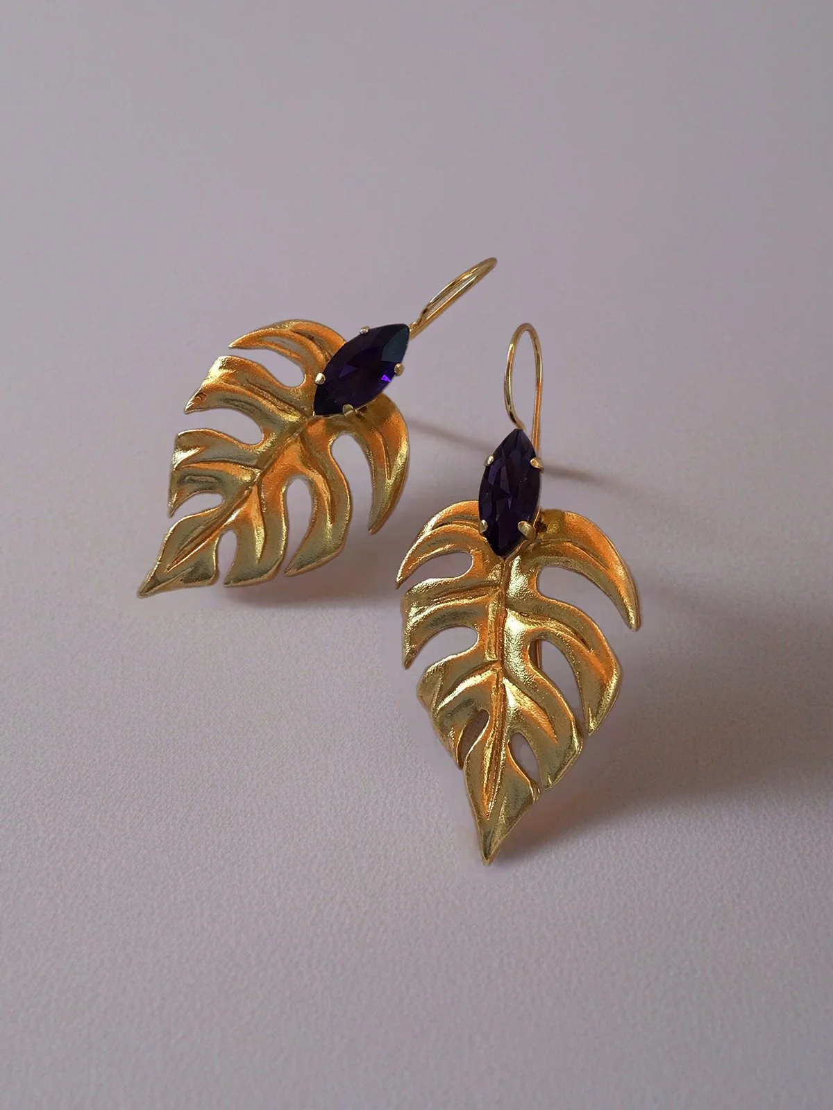 azar-leaf-nature-earrings-gold-24k-goddess-titalopez.jpg
