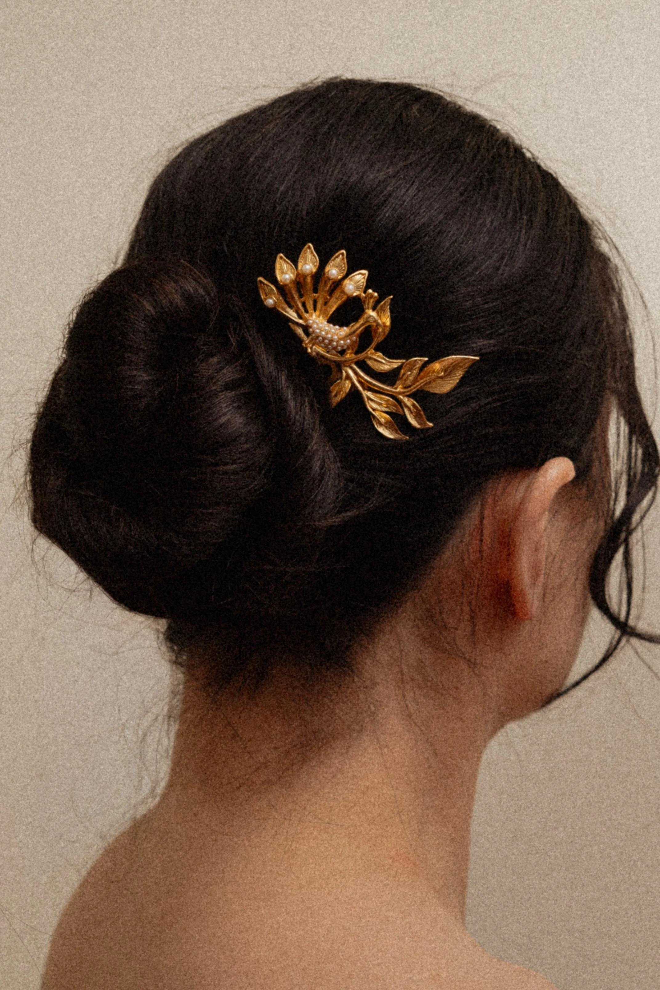 azar-birdhaircomb-pavoreal-orojoya-titalopez.jpg.jpg