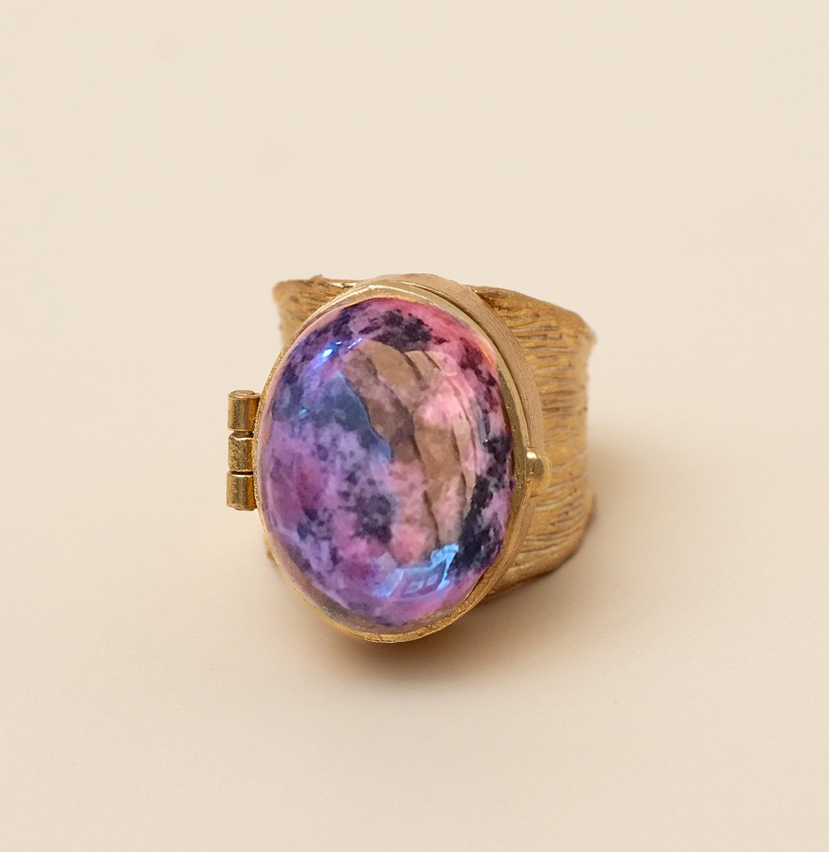 azar-poisonring-quartzring-goldquartzring-titalopez.jpg