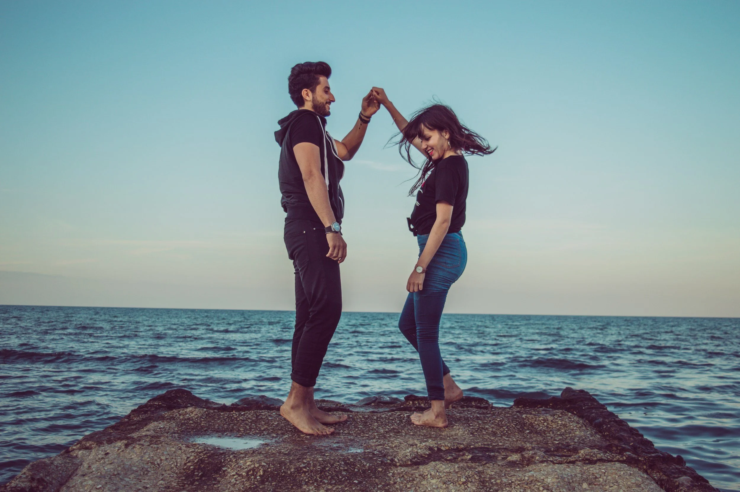 The True Cost of Hypervigilance: Recognizing the Signs of Trust Struggles in Your Daily Life