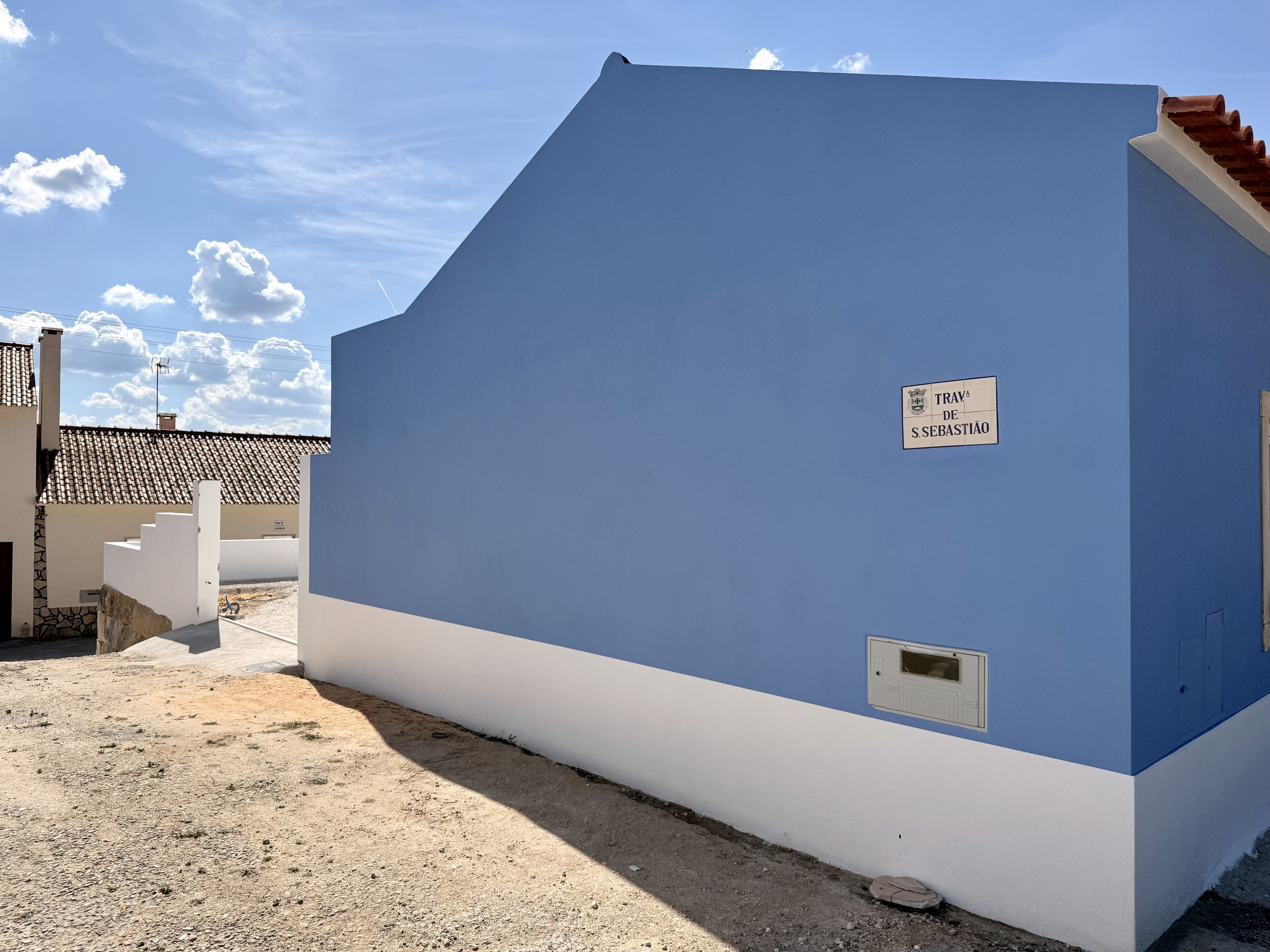 An image of The Float House.