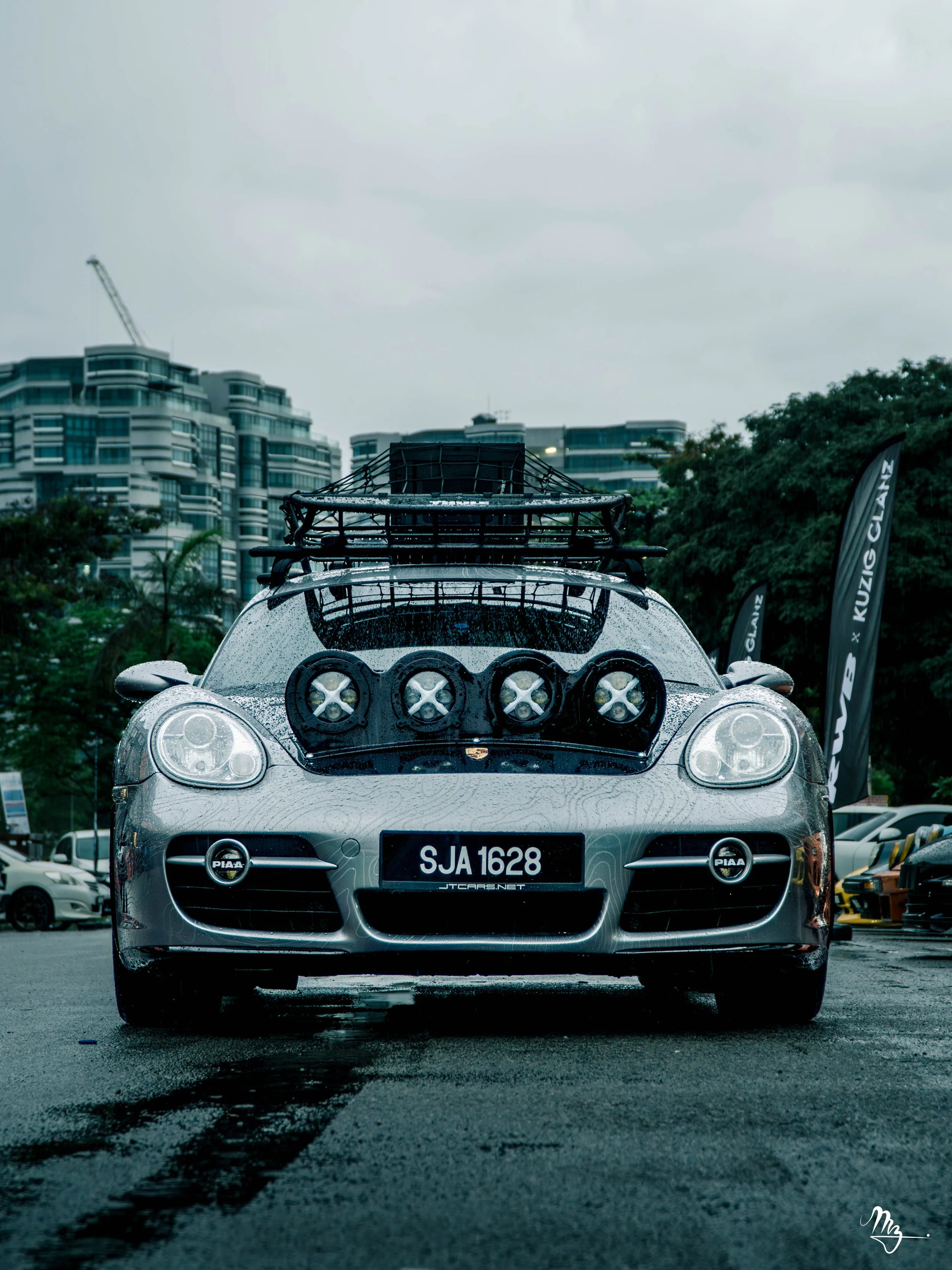 MZ100088-Enhanced-NR.jpg
