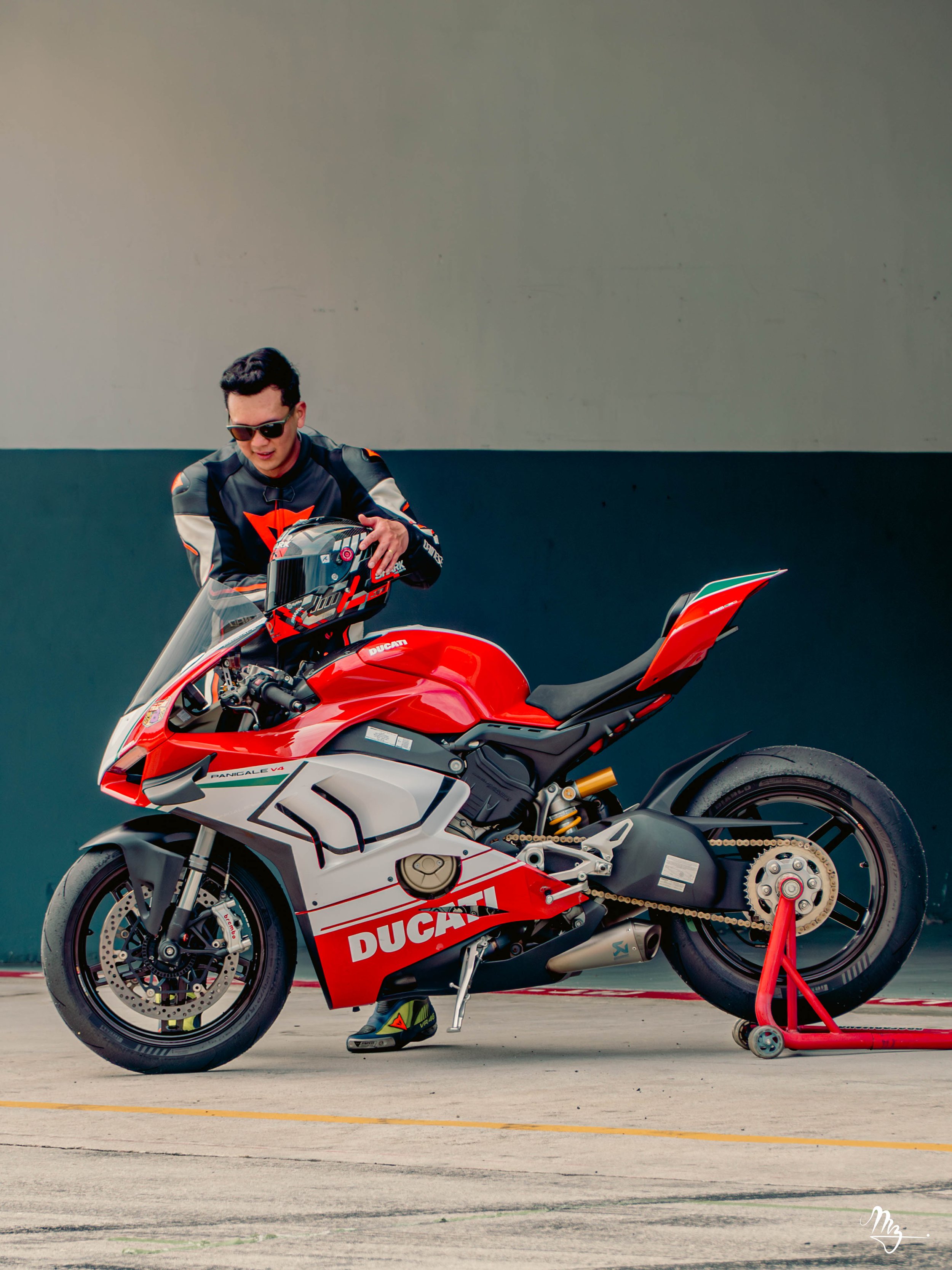 MZ103193-Enhanced-NR.jpg
