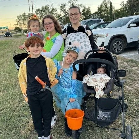 Happy Halloween from my family to yours! 🎃

Lots of big laughs when I'm with my little pumpkins. 💜  Show me your costumes in the comments! 

#happyhalloween