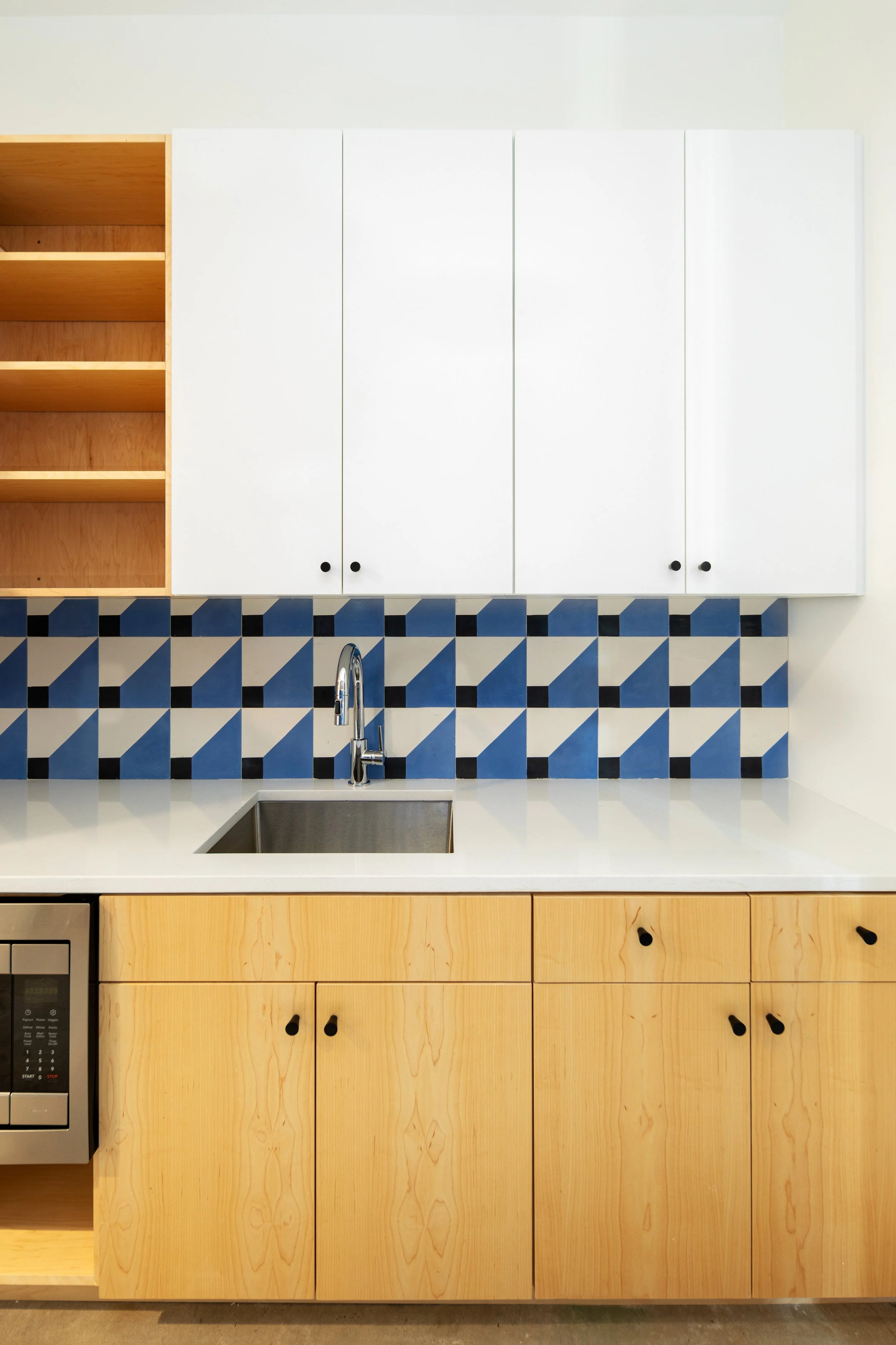 radview I-backsplash.jpg