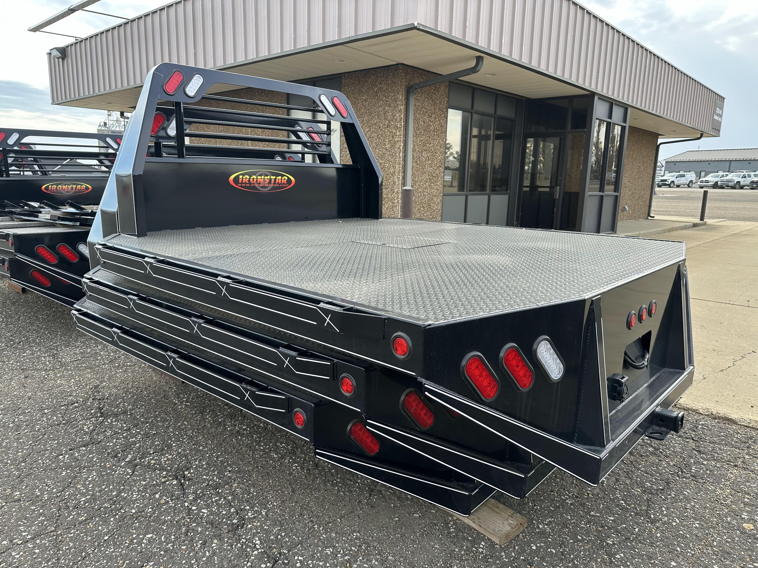 BARRON 96" X 8'6" X 38" FLAT BED WITH STAKE POCKETS, RUB RAIL, AND DROP IN SIDE BOARDS