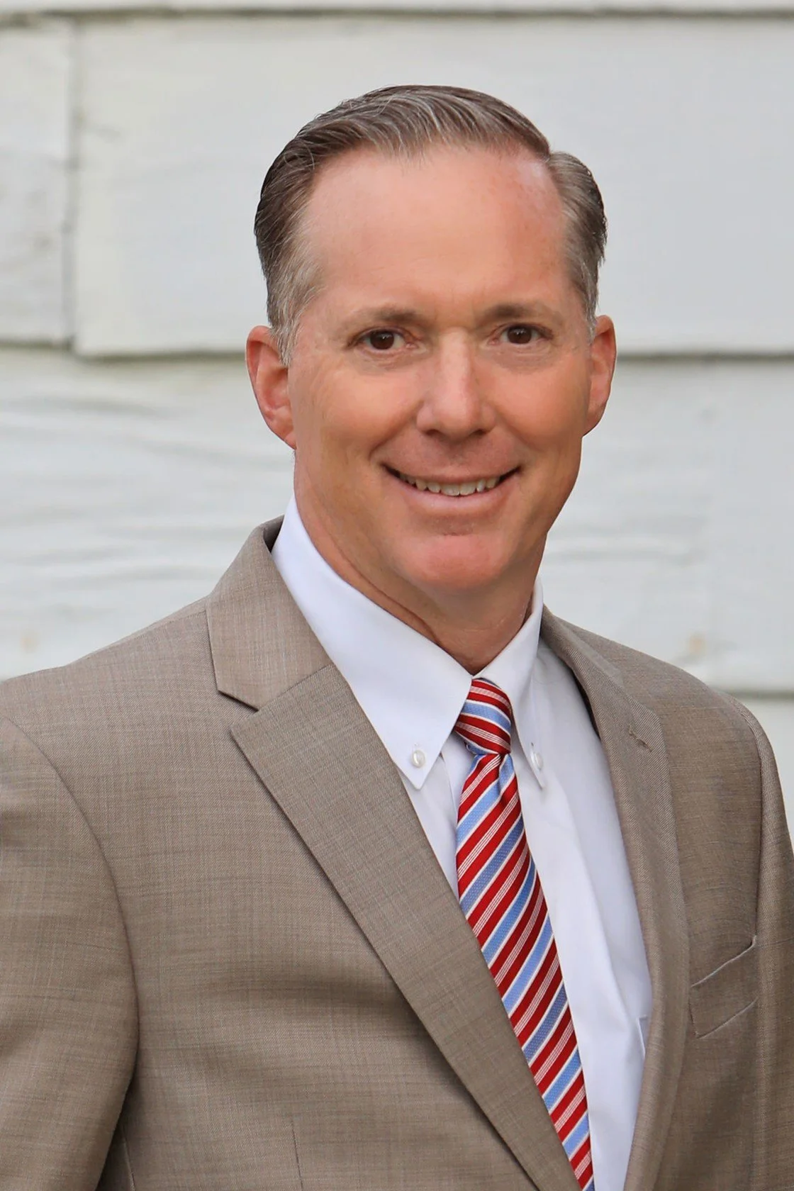 Mike Reames, Listing agent and owner of Reames Realty. Located in Yorktown, Virginia, Mike Reames has 14 years of experience selling homes and land.