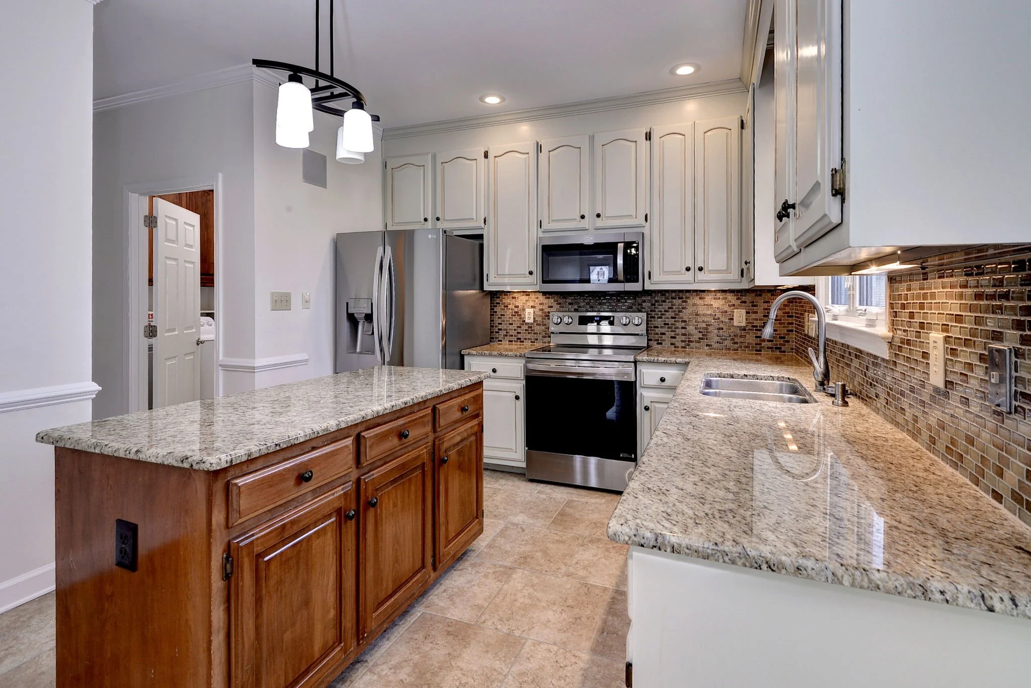 305 Allen Harris - web-16.jpg
