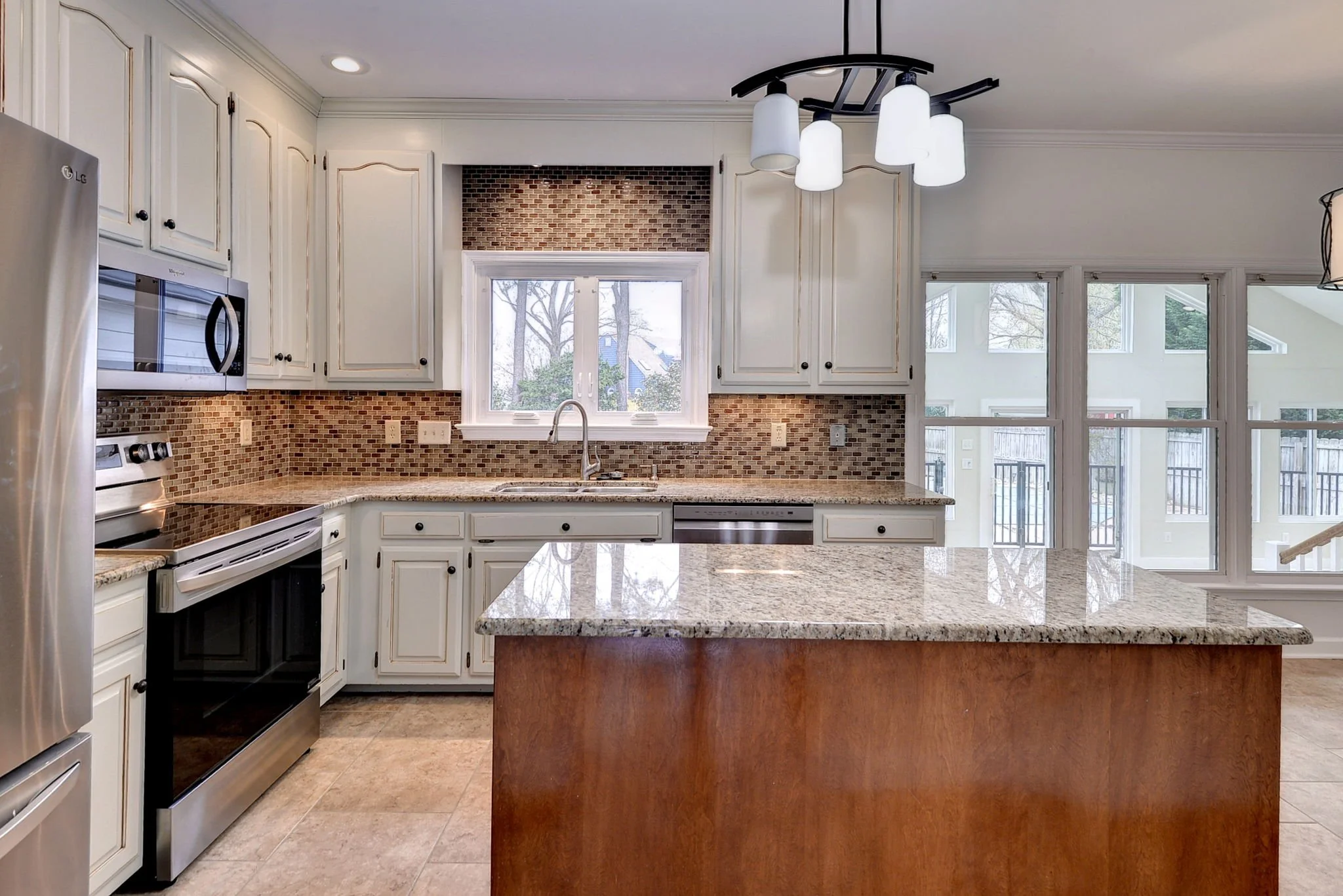 305 Allen Harris - web-17.jpg