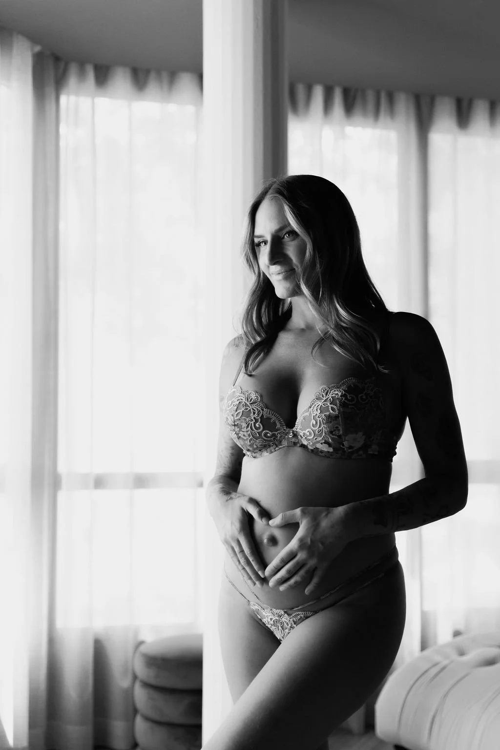 EbbaPregnancyMaternityBoudoirPhotoshootPalma-ByAdeleBoudoirMallorcaPhotographer-192.jpg