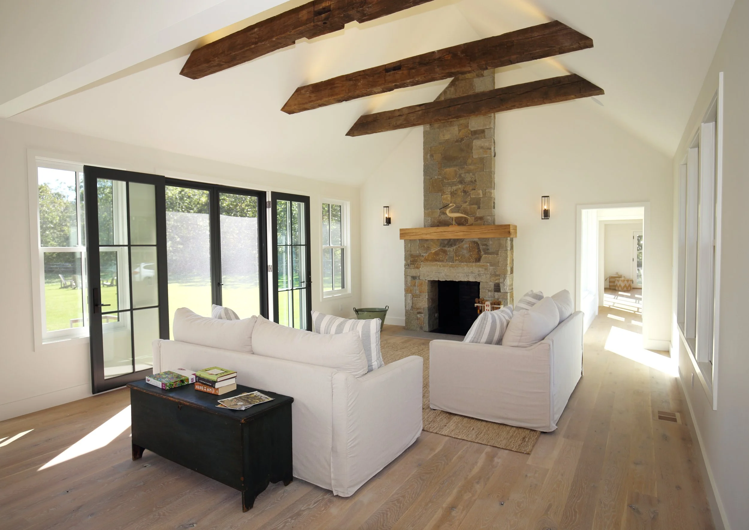 sullivan + associates architects_livingroom1_1896.JPG
