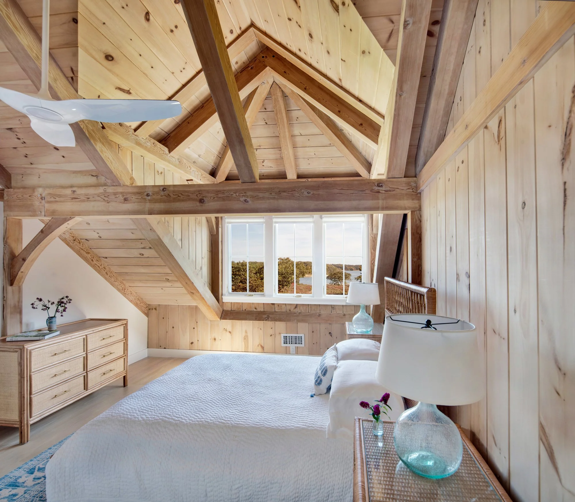 Guestbed.JPG