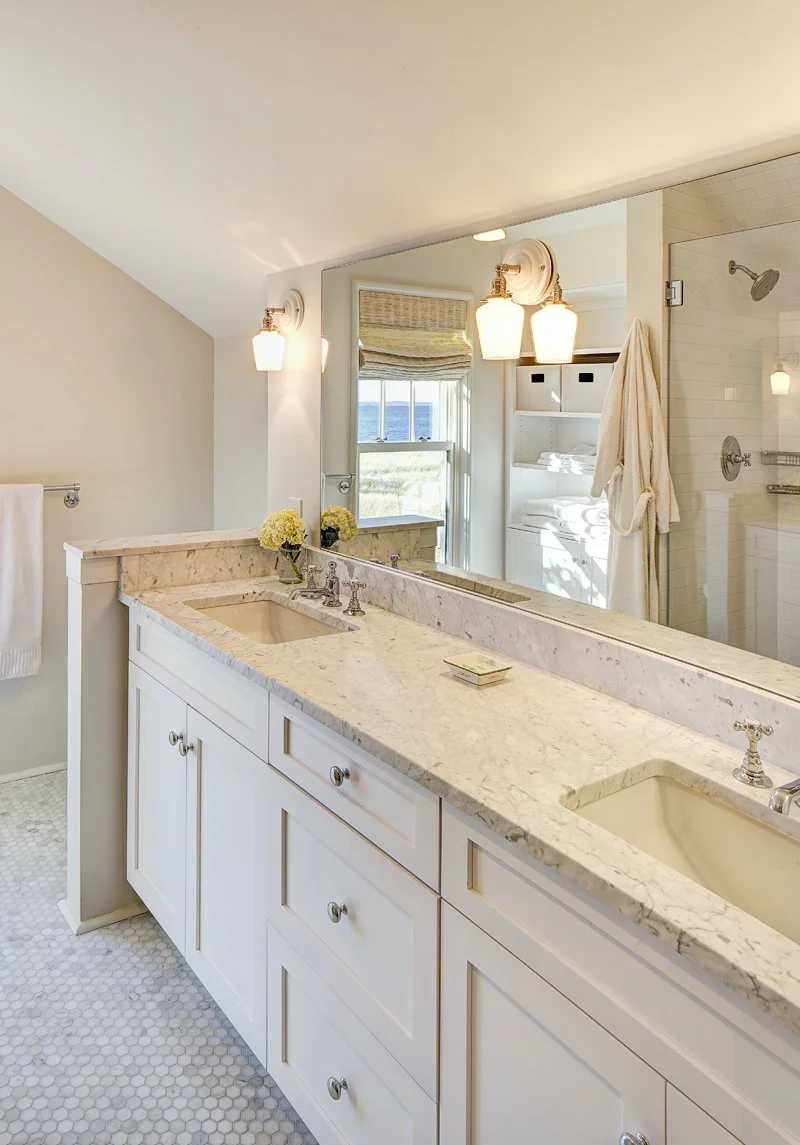 Bathroom1.JPG