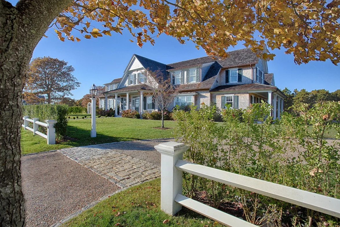 sullivan + associates architects_field club_exterior3.jpg