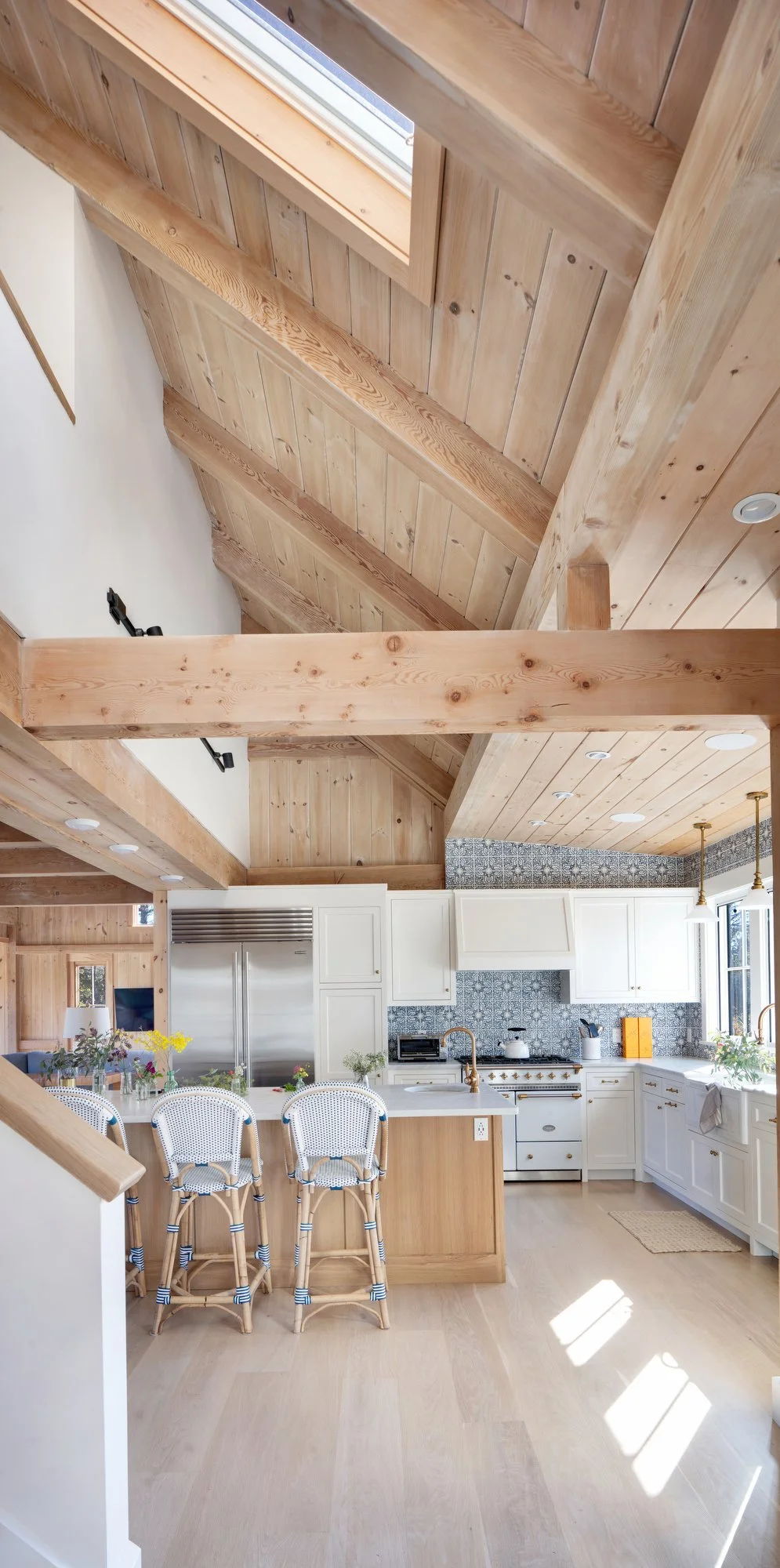 Kitchen 2.JPG