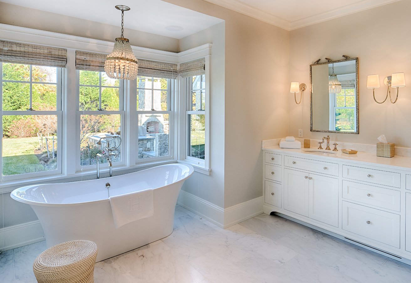 sullivan + associates architects_field club_master bath2.jpg