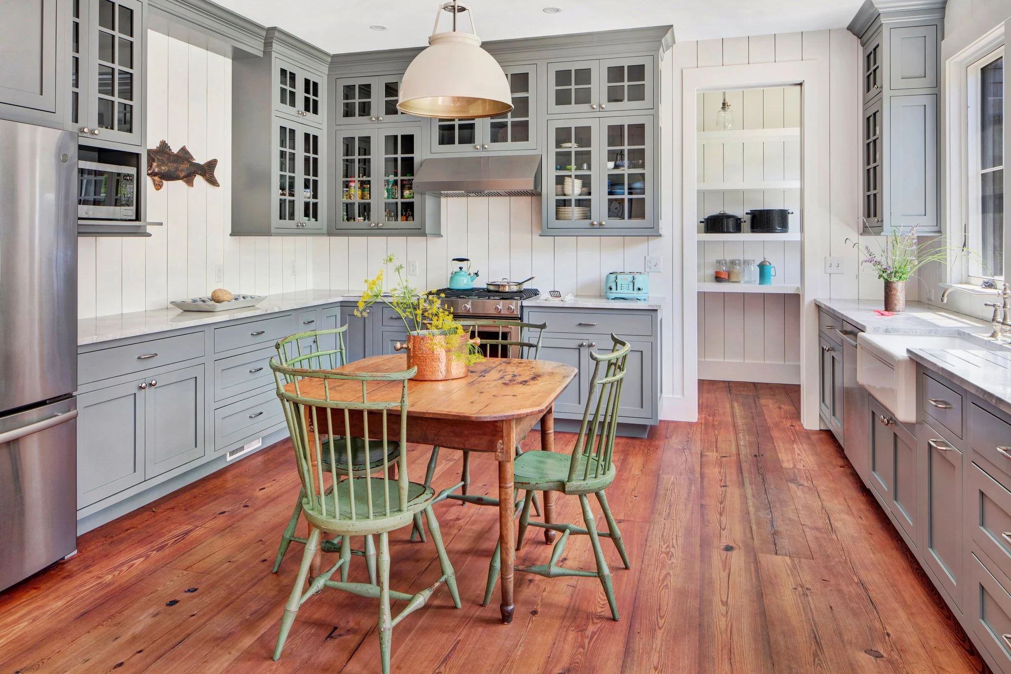 Kitchen 2.JPG