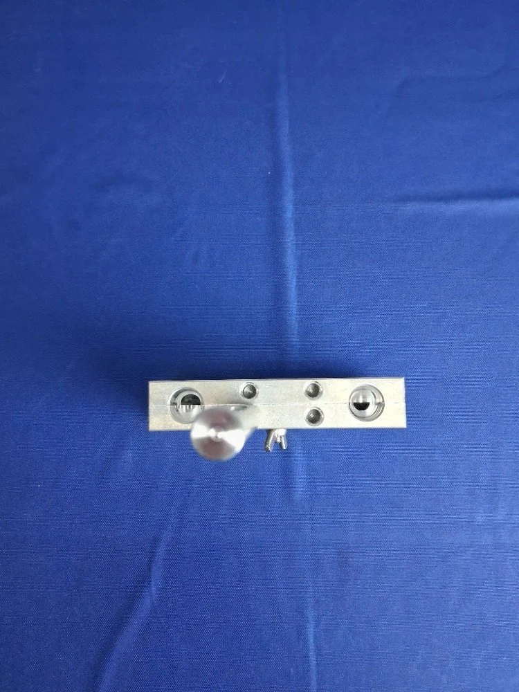 top of block with rod.jpg