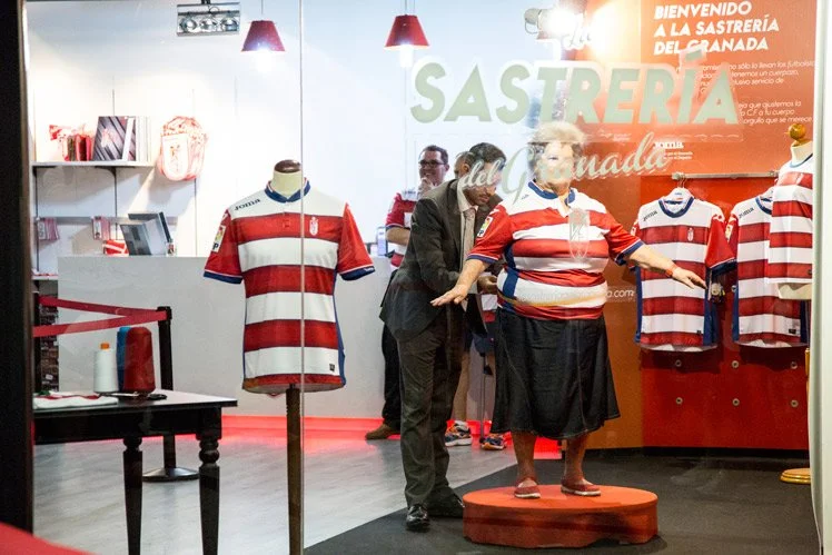 Camiseta-Granada-CF-Presentación-78-de-362.jpg
