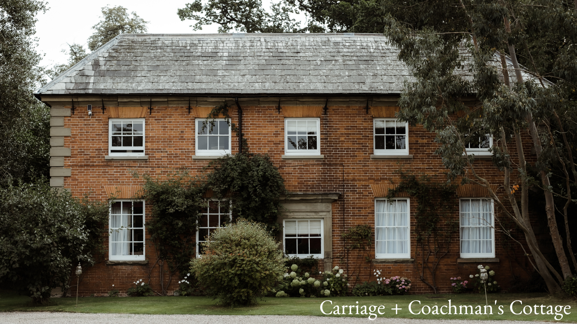 Carriage Cottage:  2 bedrooms, kitchen, bathroom, open living and dining – priced based on 4 guests but can sleep up to 6 guests