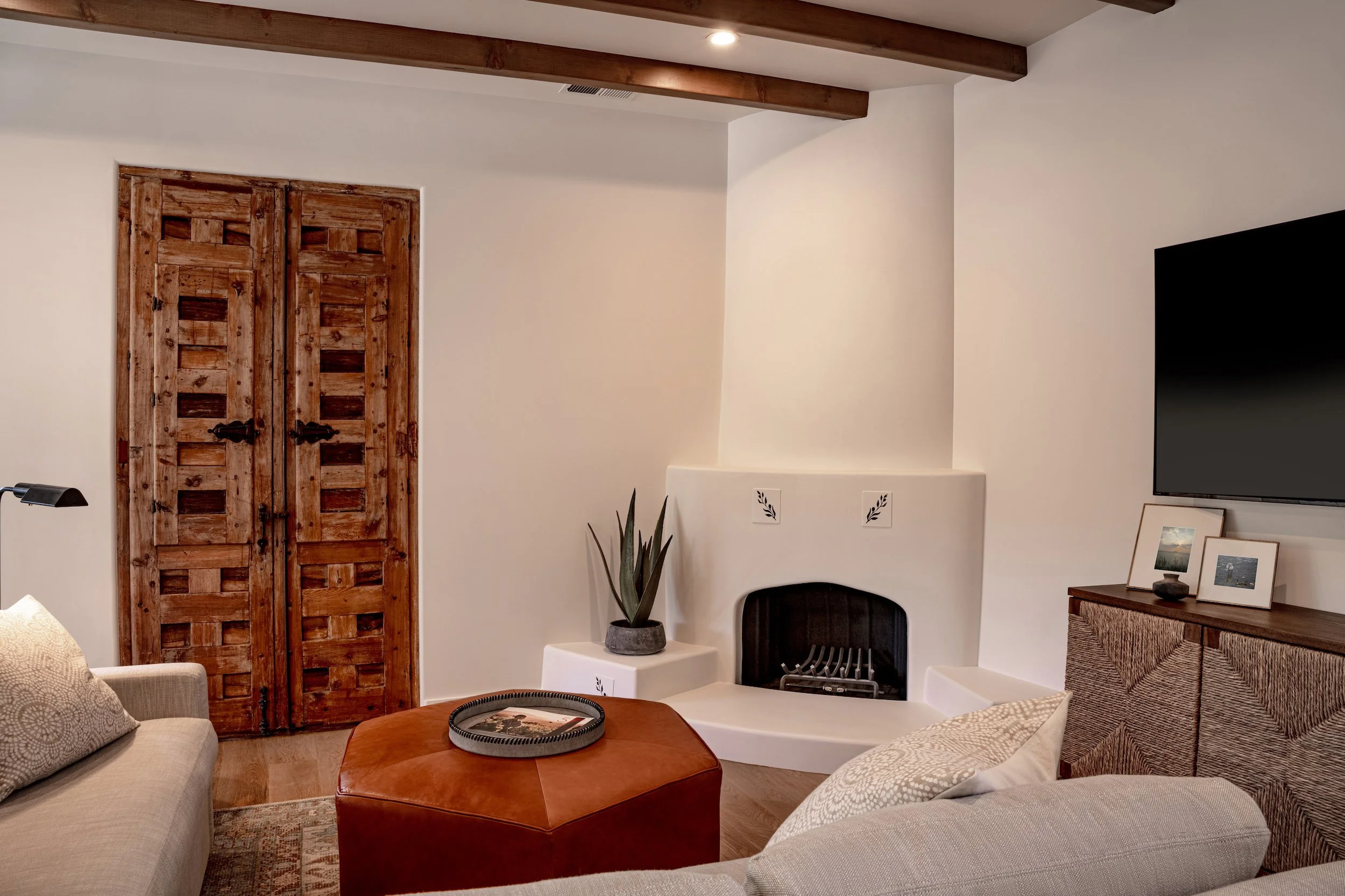 20240605_Carmel_Building__Design_14_Miramonte_0056_PRINT.jpg