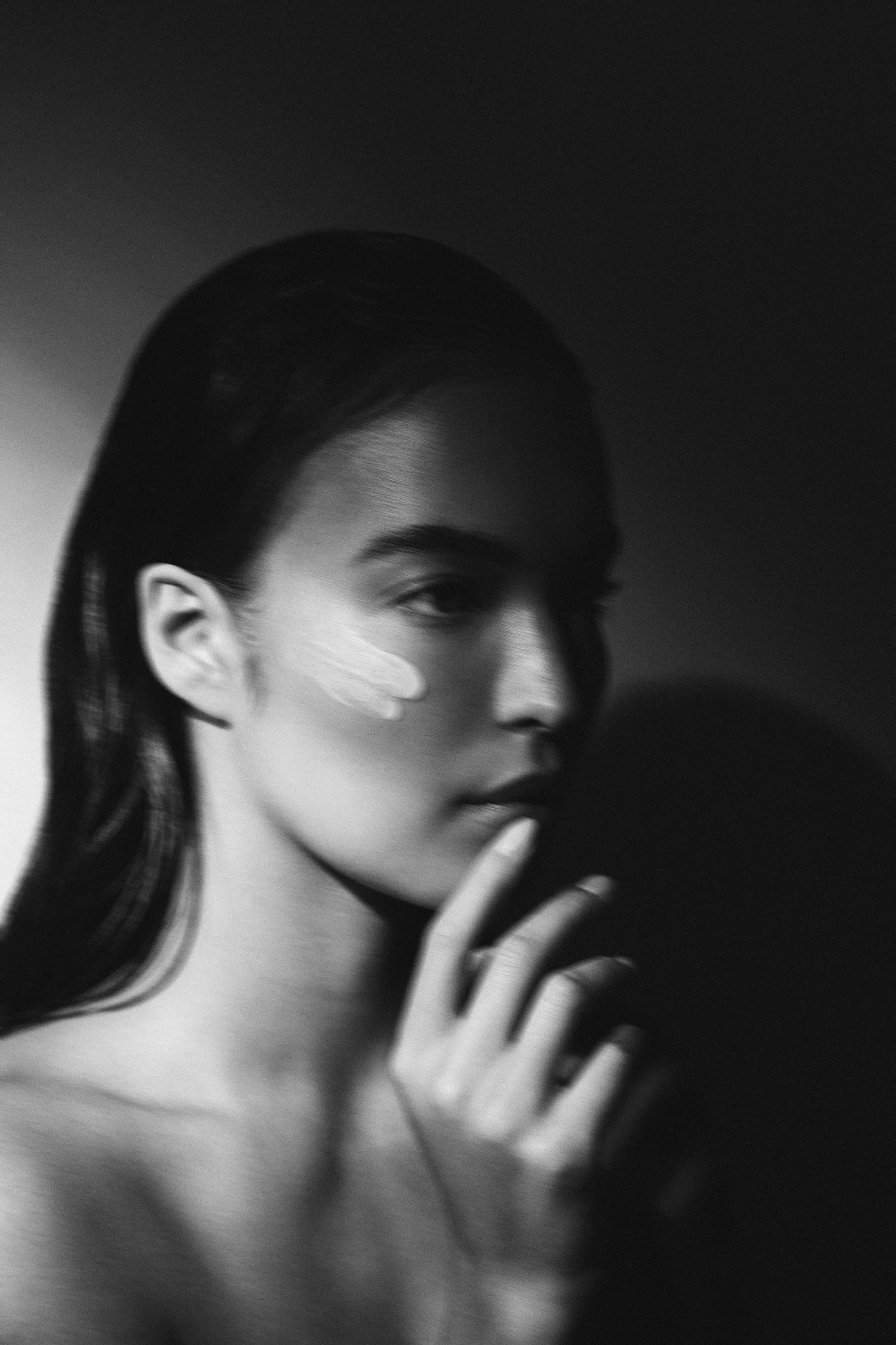 PM_Model_Mask_527-MARK.jpg