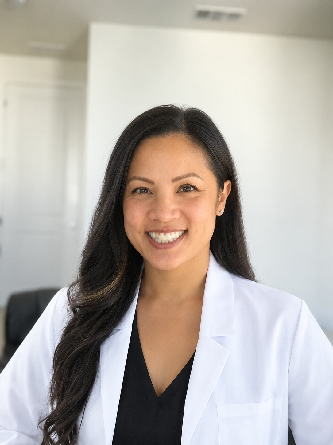 Dr Josephine Laurel at Murrieta Optometry 
