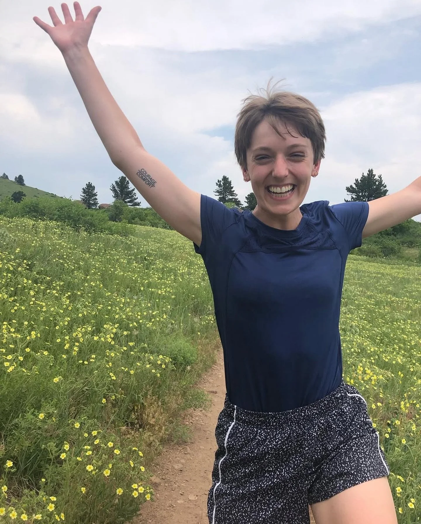 Jumping for JOY because @bridget_ryan13 is on the schedule tonight! DONATION BASED Vinyasa &hearts;️ visit our schedule to sign up, link 🔗 in bio!!