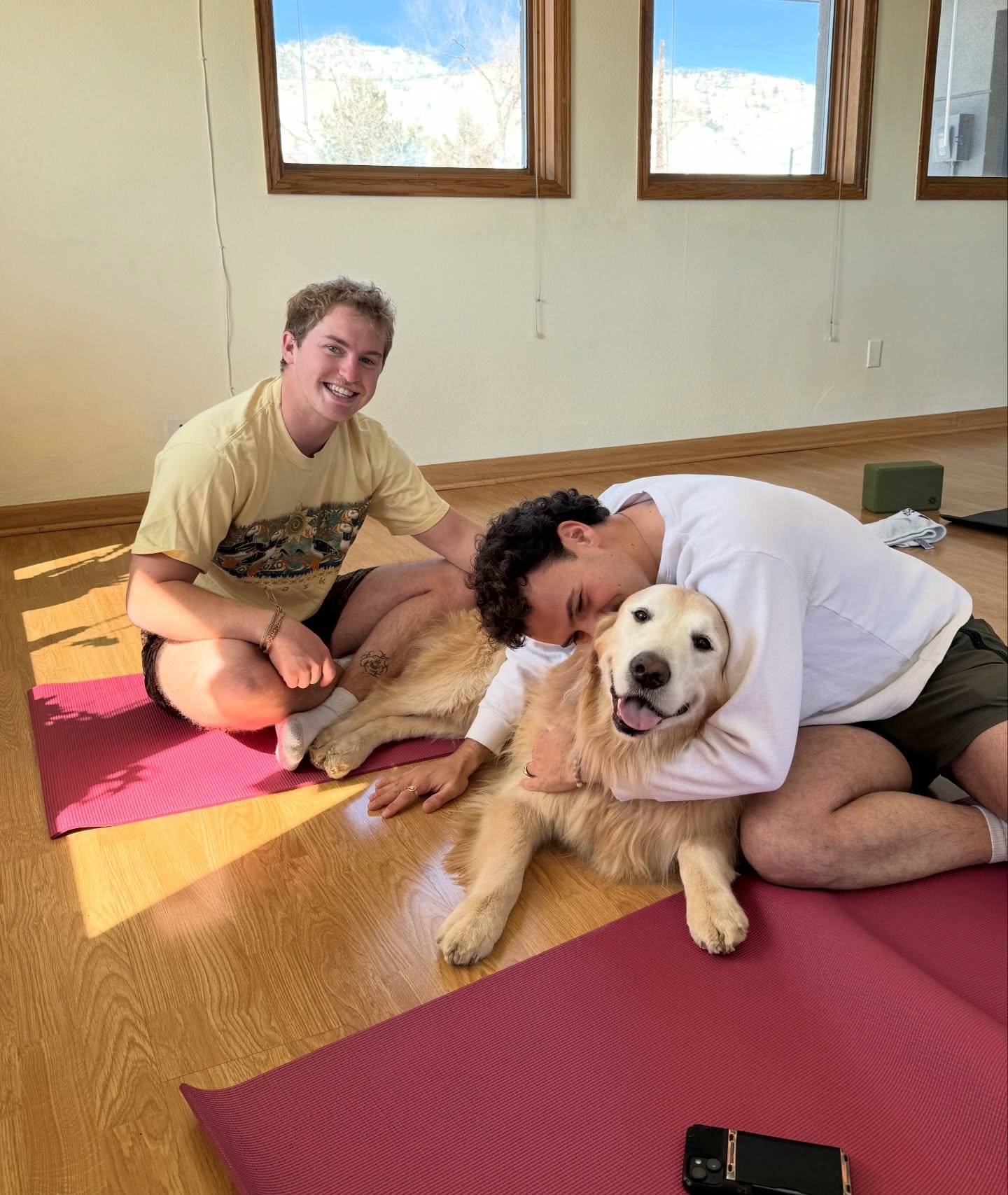 GOLDEN RETRIEVER YOGA this Saturday 4/4 1:30pm ⭐️⭐️⭐️⭐️⭐️⭐️⭐️⭐️⭐️⭐️⭐️⭐️⭐️⭐️⭐️⭐️

Book Ahead ⭐️ we&rsquo;ve missed Calhoun. Once a month never feels like enough 

Thank you for sharing him with us @teeenyyyy oh and we&rsquo;re excited for your yoga cl