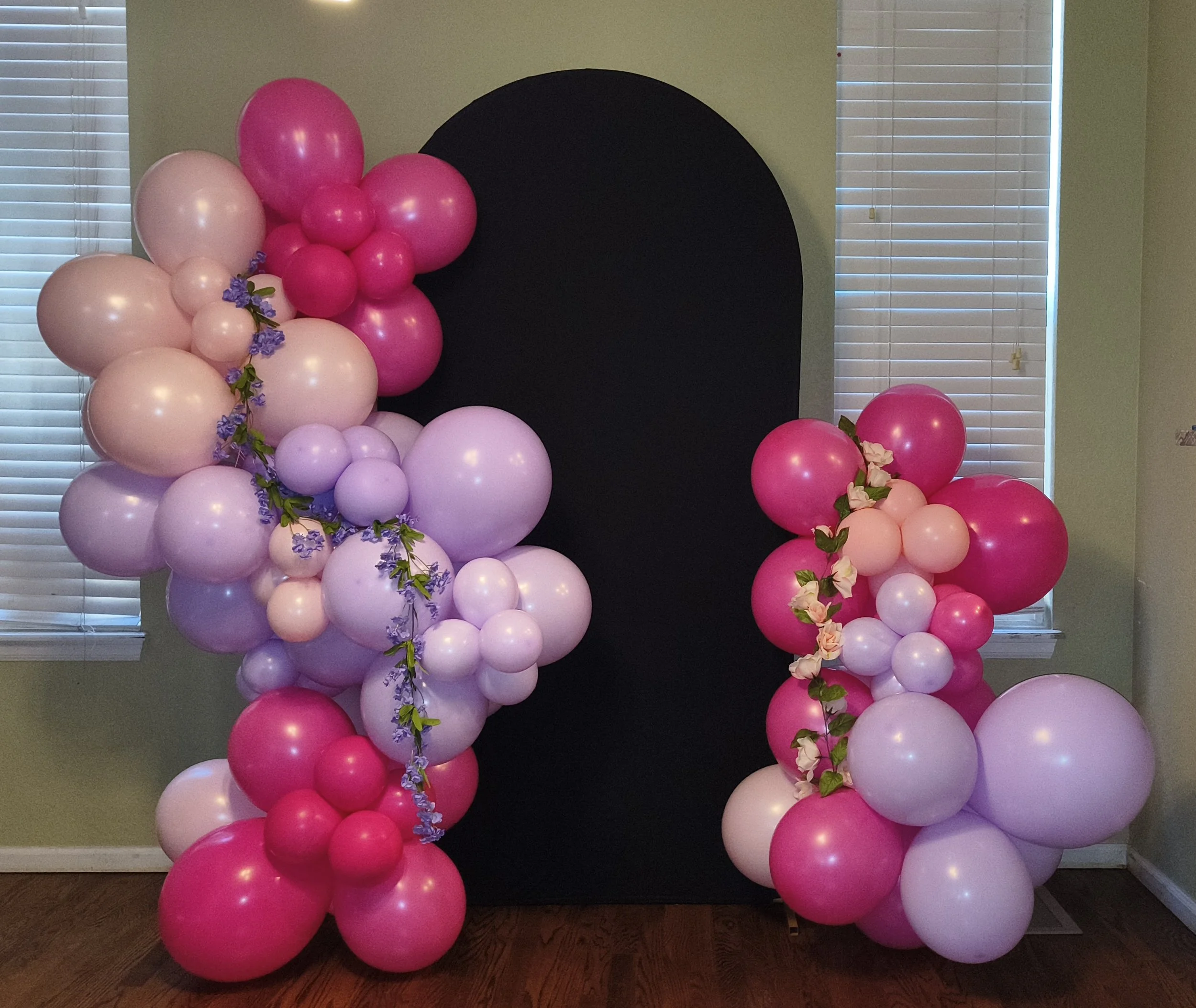 BalloonARch.jpg