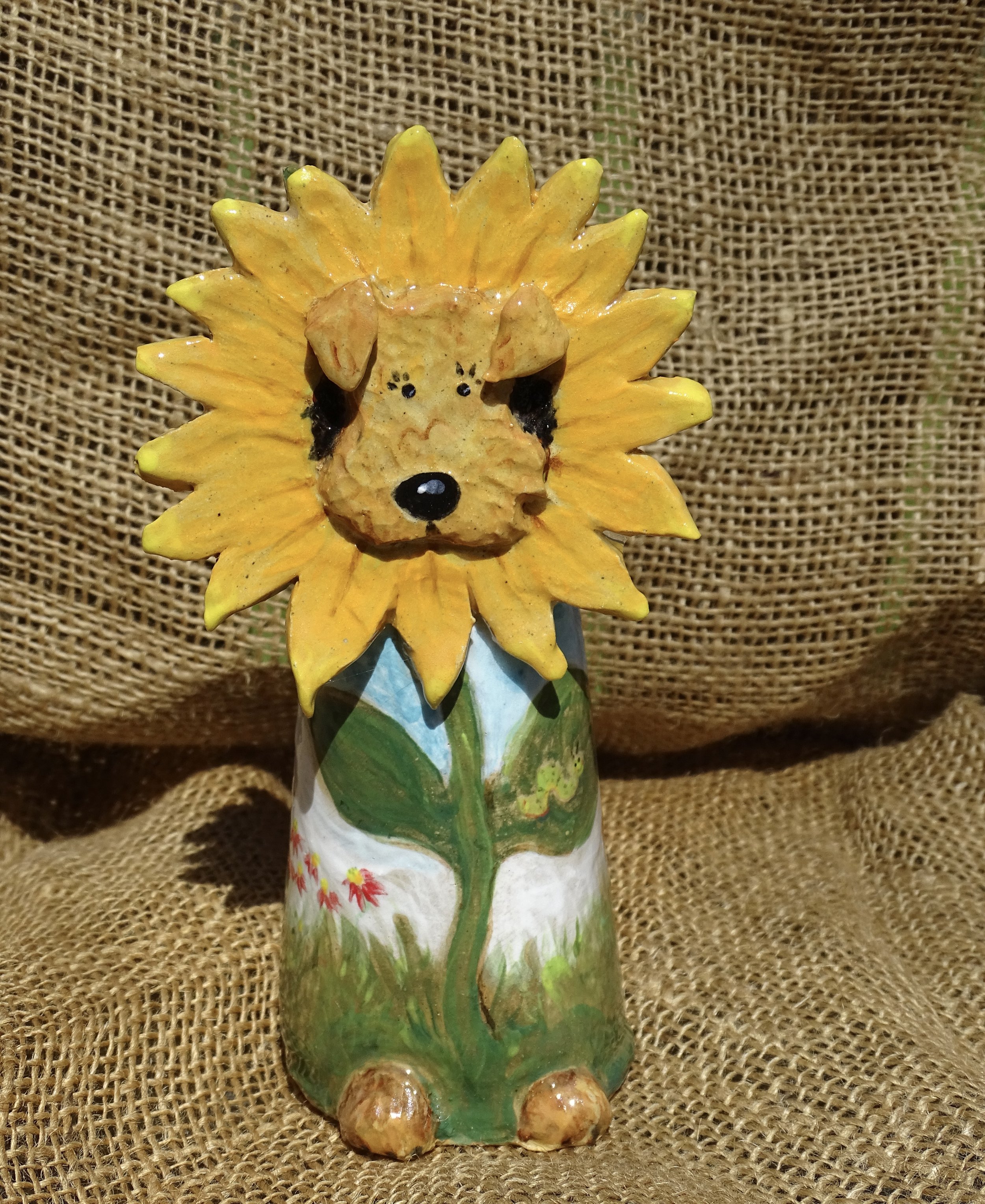 Flower Power ! Airedale Terrier Vase