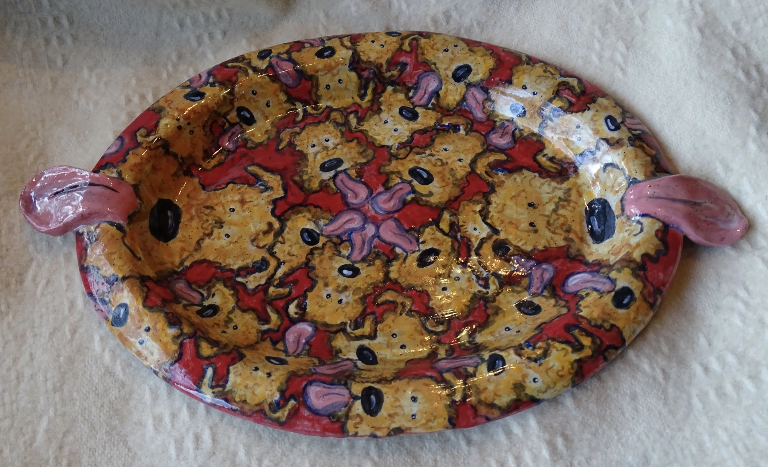 Mother's Little Helper Airedale Platter in Red
