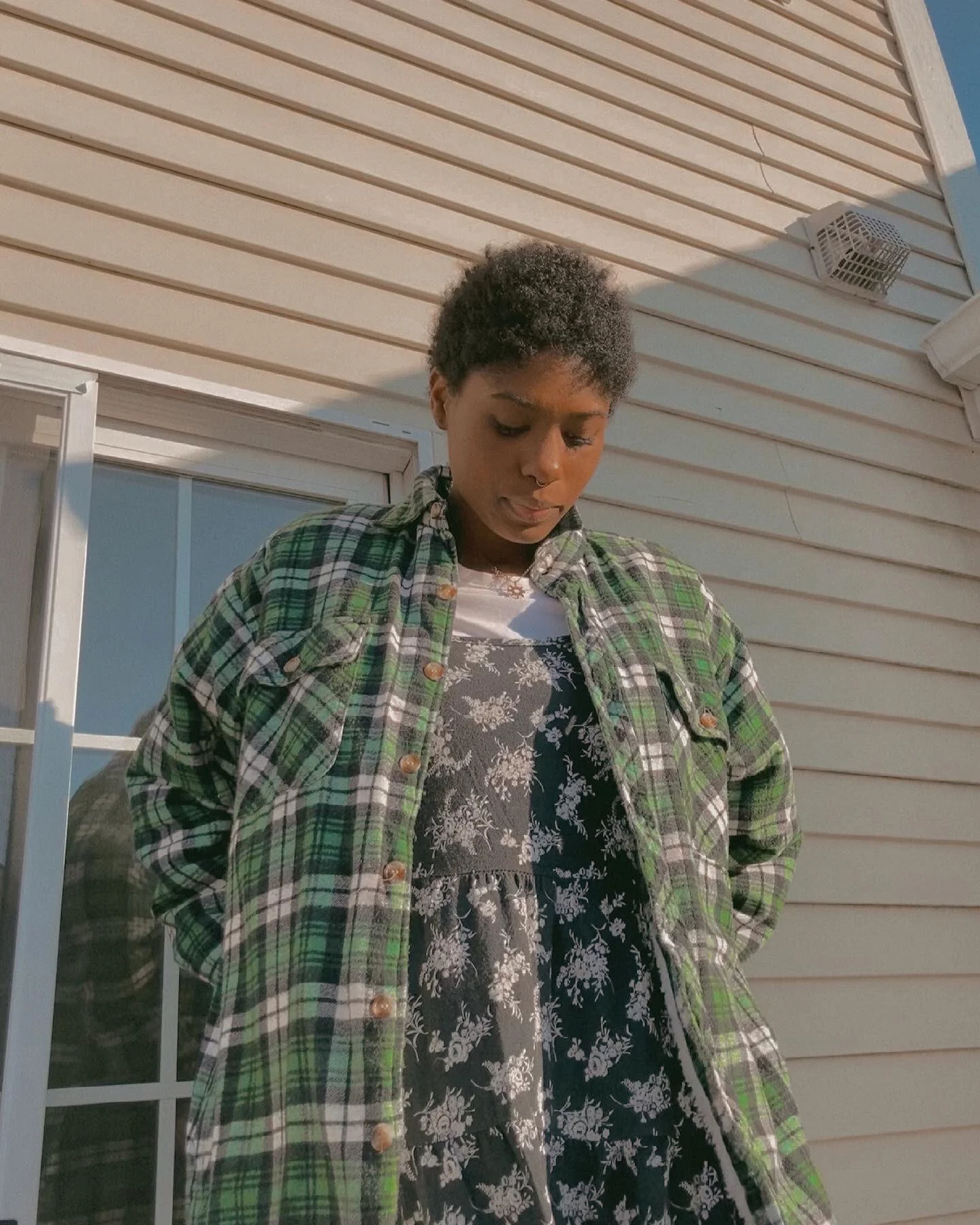 Janeece Ader Closes Off Lo-Fi Fridays with Songs from "Retrospect" EP