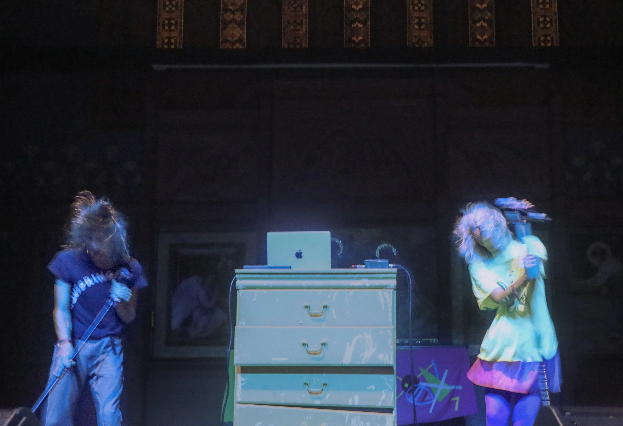 Ear Shakes Up The Epiphany Center