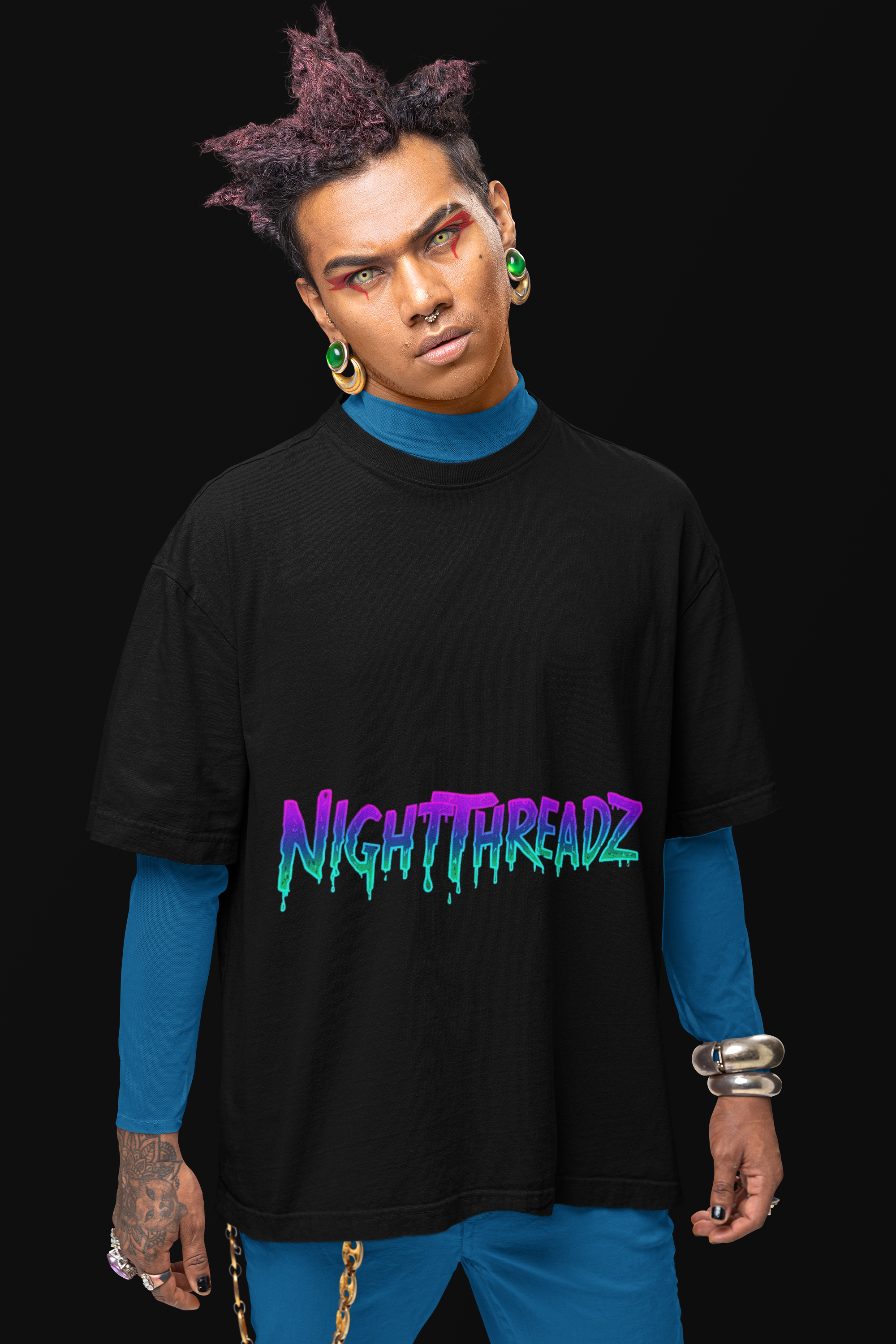 mockup-of-a-man-wearing-an-oversized-t-shirt-for-an-alternative-inspired-outfit-m31678.png