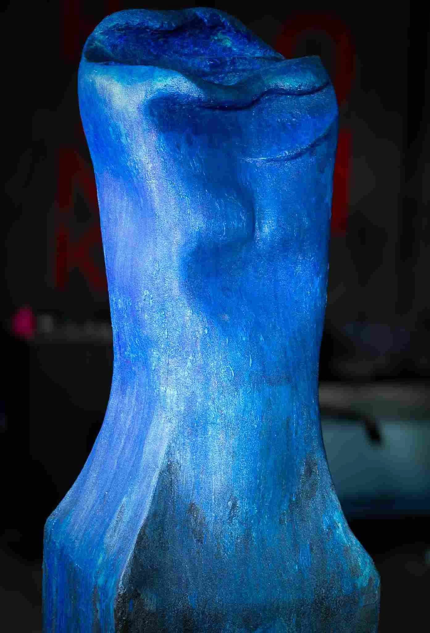 Anomaly 3 | MOTHER - 5' 8" monolithic artifact sculpture in ultra-high-performance concrete with layered blue refractive pigment - by Dylan Myers, The Concrete Anomaly