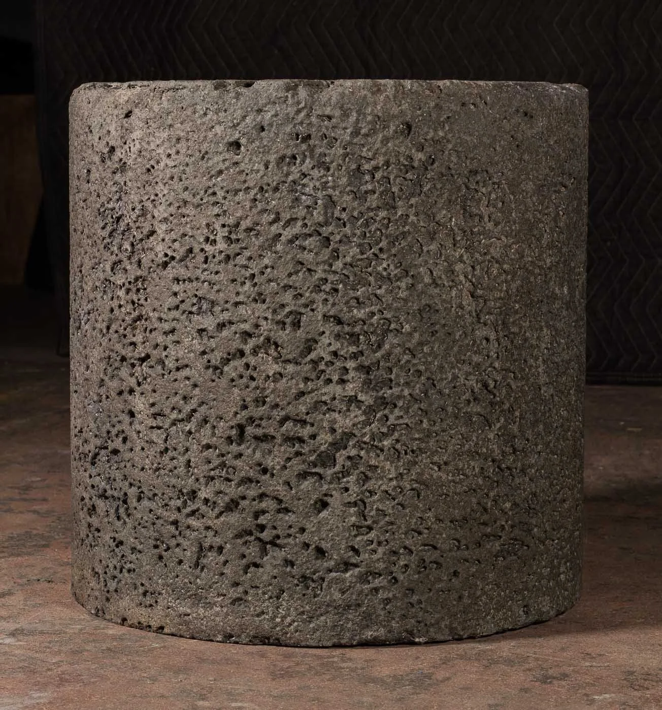 line-degradation-blued-lava-concrete-stool-profile-dylan-myers-2026.jpg.jpg