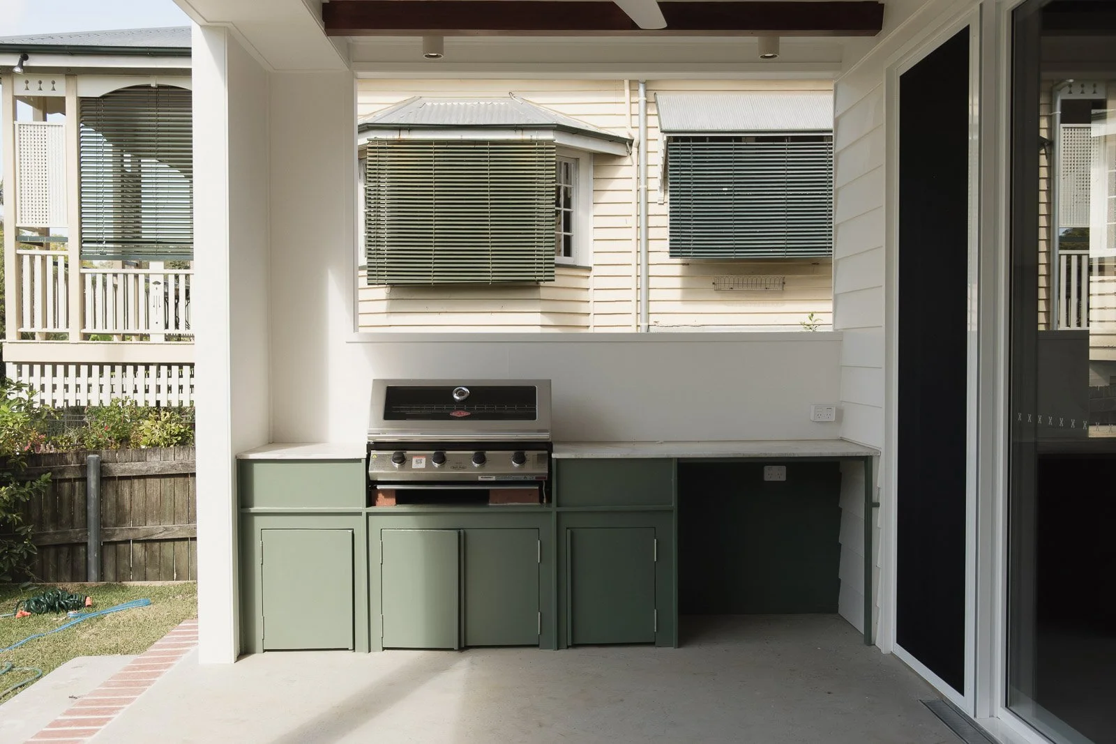 TARRAGINDI-YardWithAHome-7-2.jpg