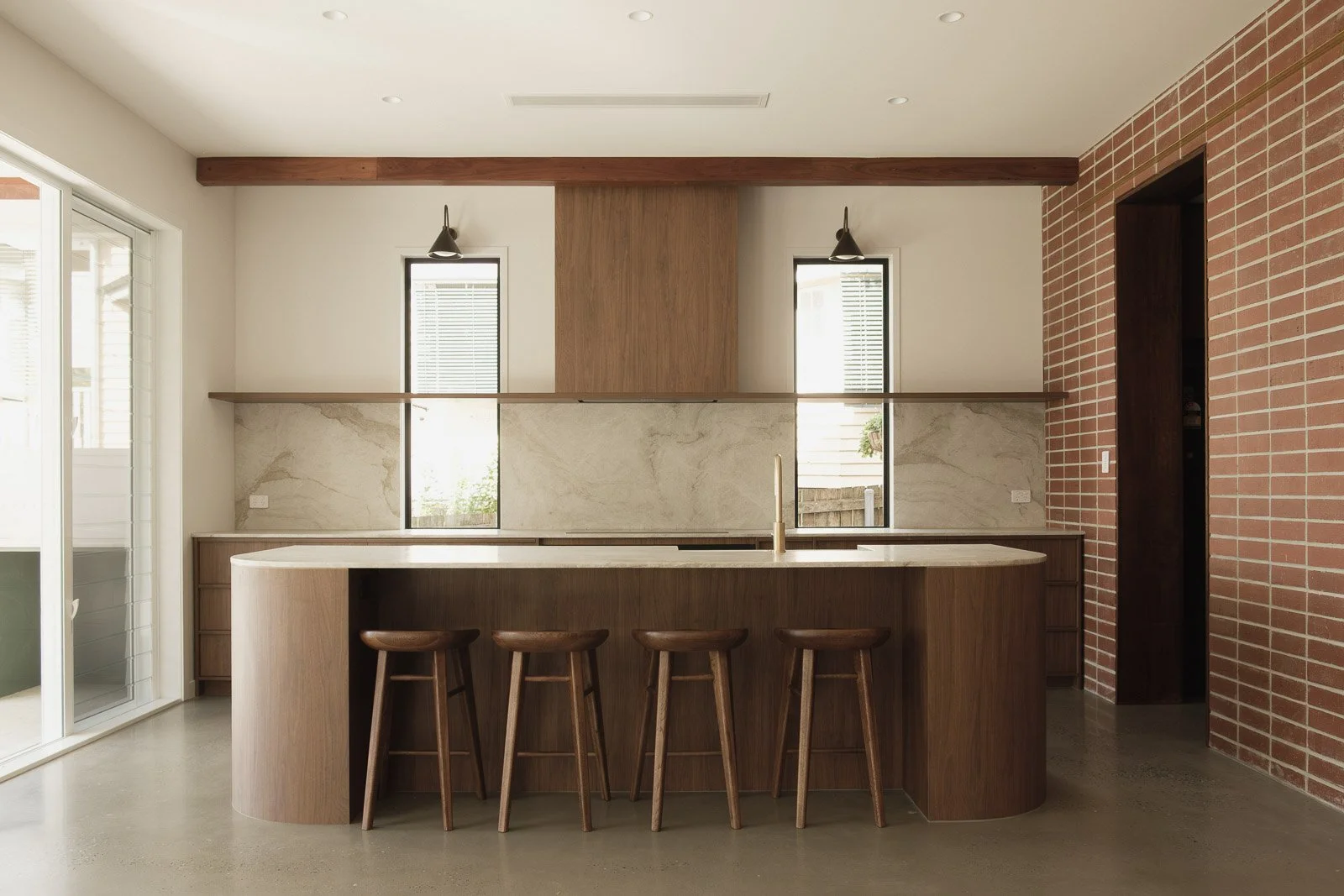 TARRAGINDI-YardWithAHome-2.jpg