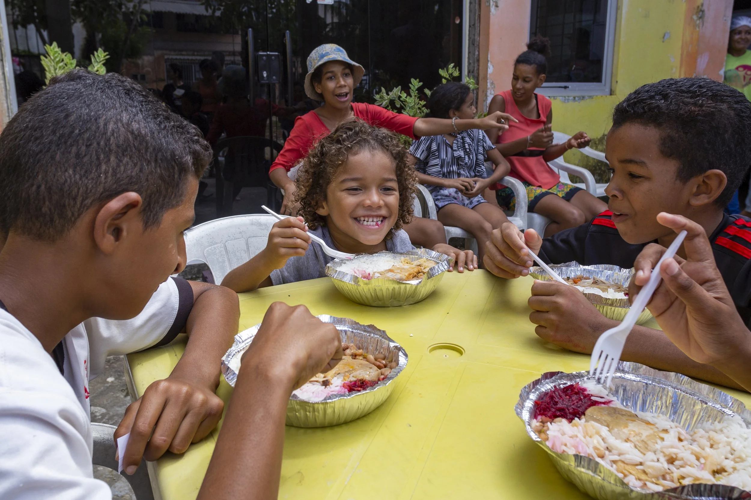2022-06-05_WCK Sunday - Fragoso Community Distribution Point-Olinda-19.jpg