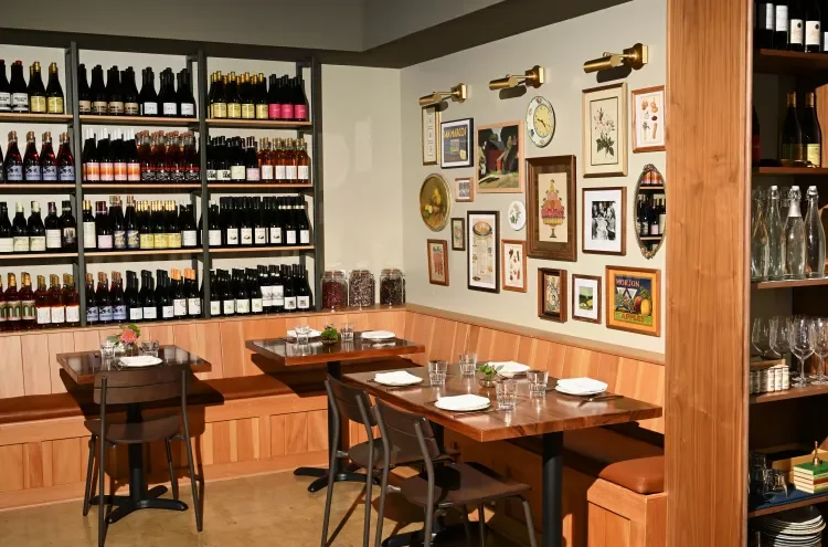 Henrietta - Echo Park