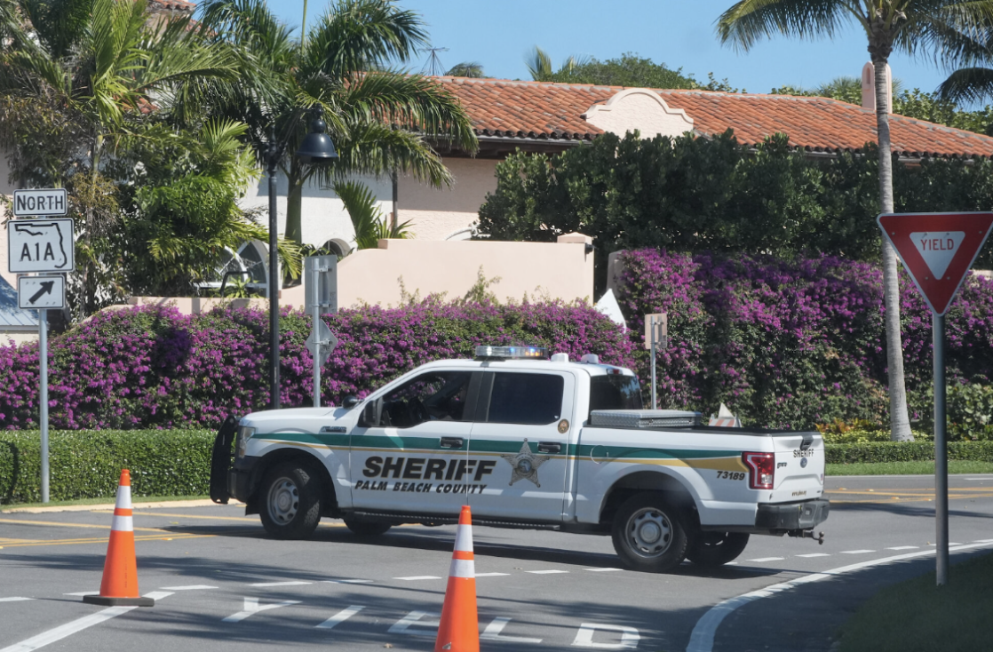 Secret Service Kills Trespasser at Trump’s Mar a Lago Residence&nbsp;