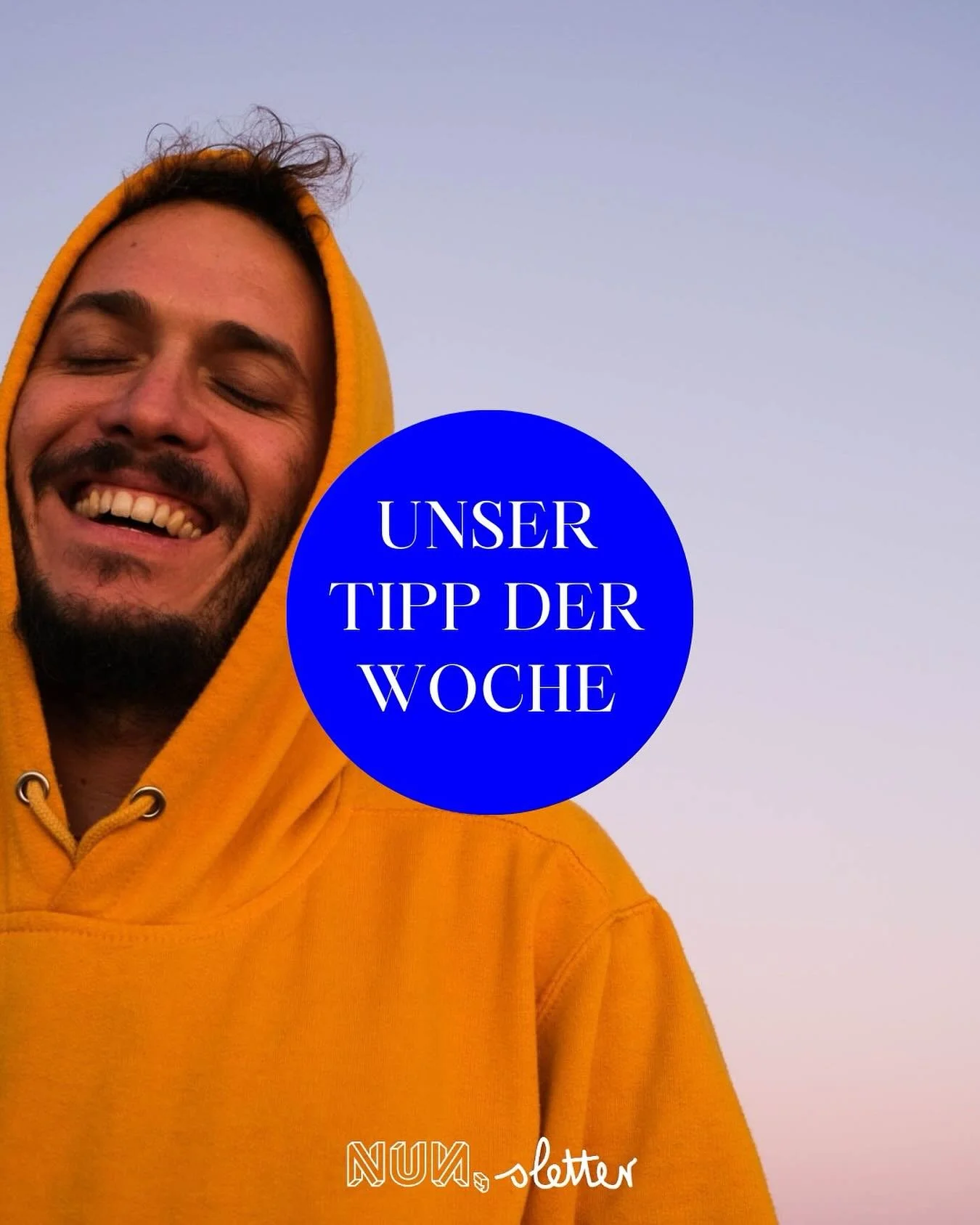 🎶 Unser Tipp der Woche: Luizga – Klangfarben Brasiliens im Kulturzentrum K9
Am 29. Oktober holen Janayna & João im Rahmen ihrer Konzertreihe »Music on the Move« einen besonderen Gast ins K9: Luizga. 
Der Singer-Songwri