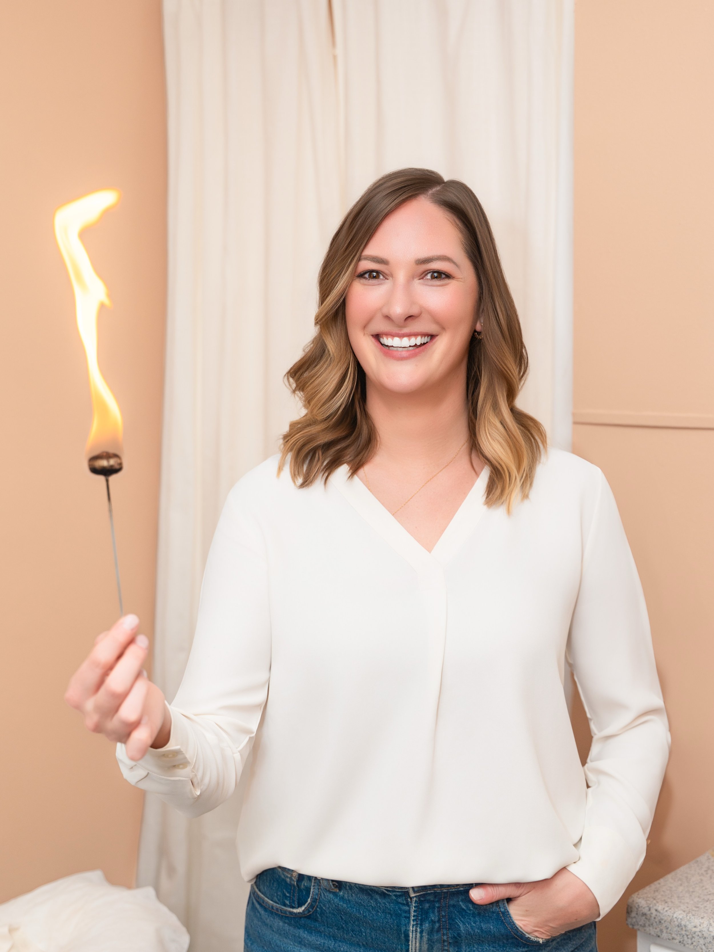 Your dream clients are already online looking for someone like you. 

The question is: When they find your website or Instagram, what do they see?

✨ Do they see a business they should trust?
✨ Do they see your personality?
✨ Do they see what makes y