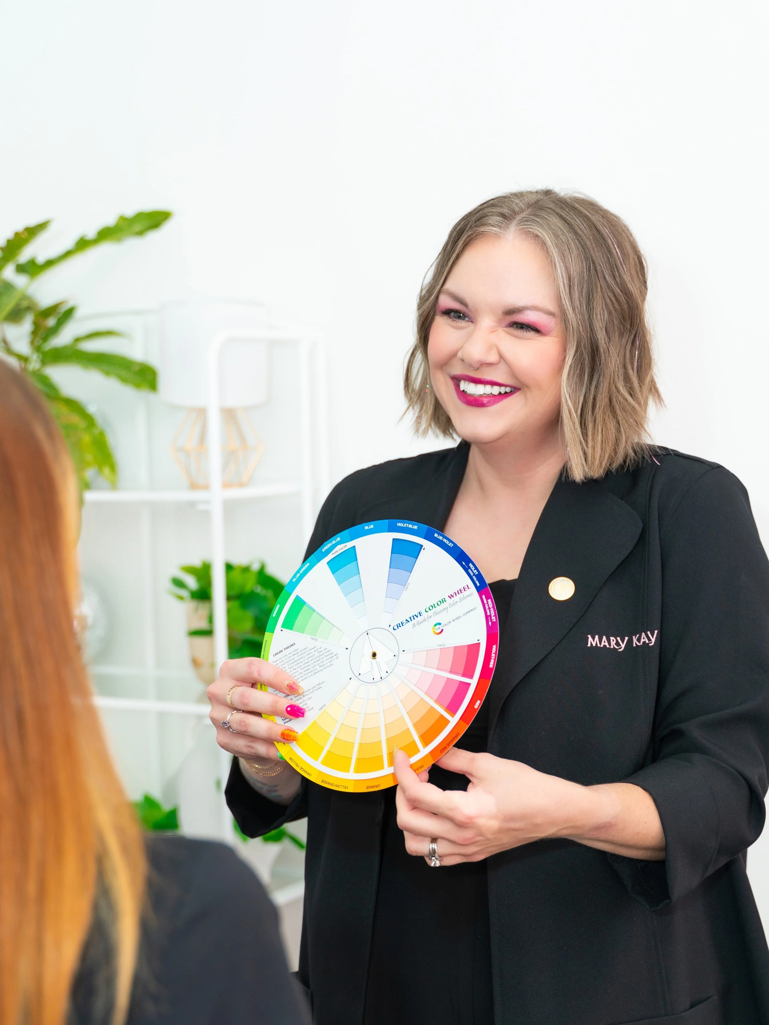 What if your brand photos actually made running and marketing your business easier?

The right photos for your business can:

✨ Make your business look as professional online as it is in real life
✨ Build trust with potential clients before they ever