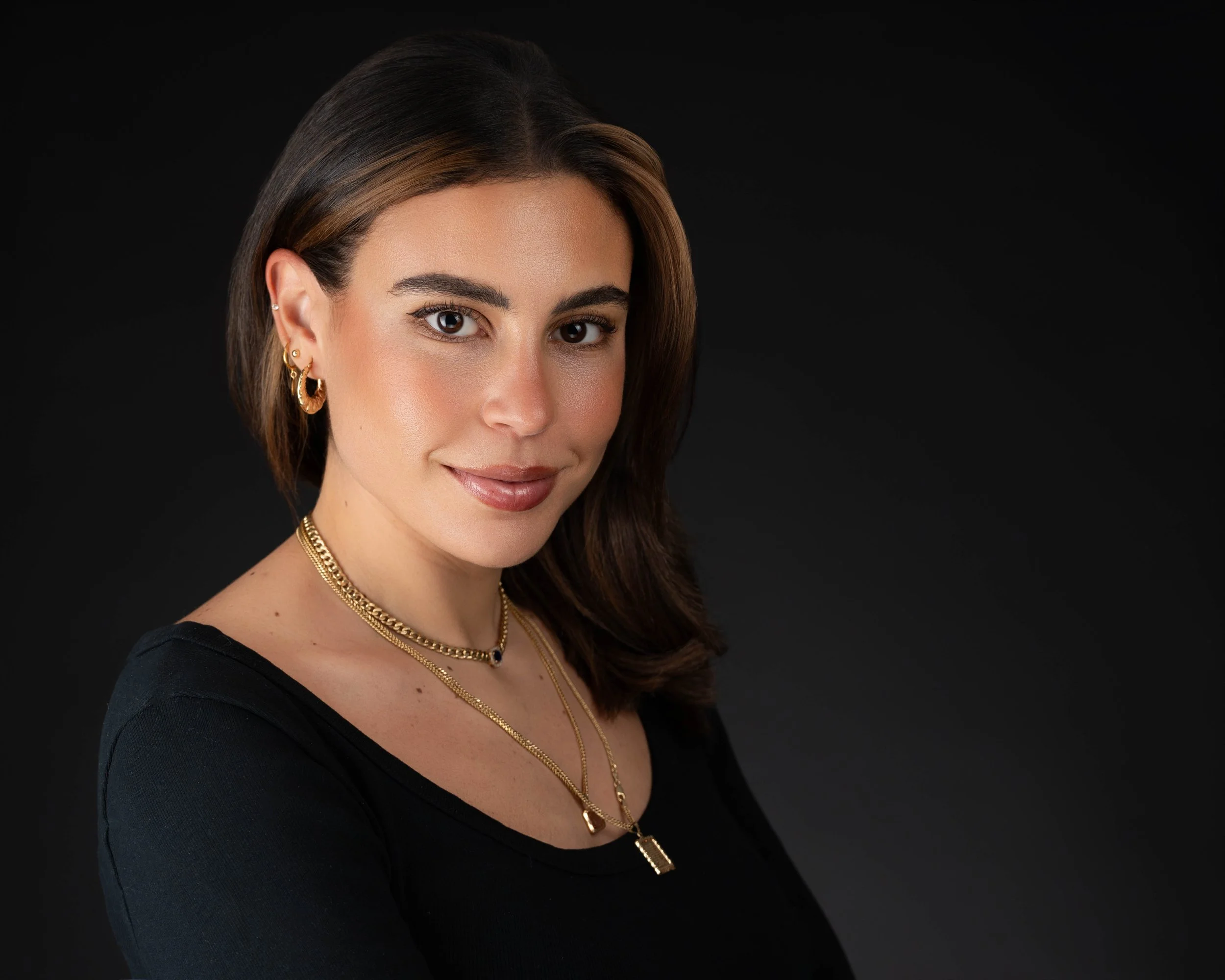 Business-professional-female-headshot.jpg