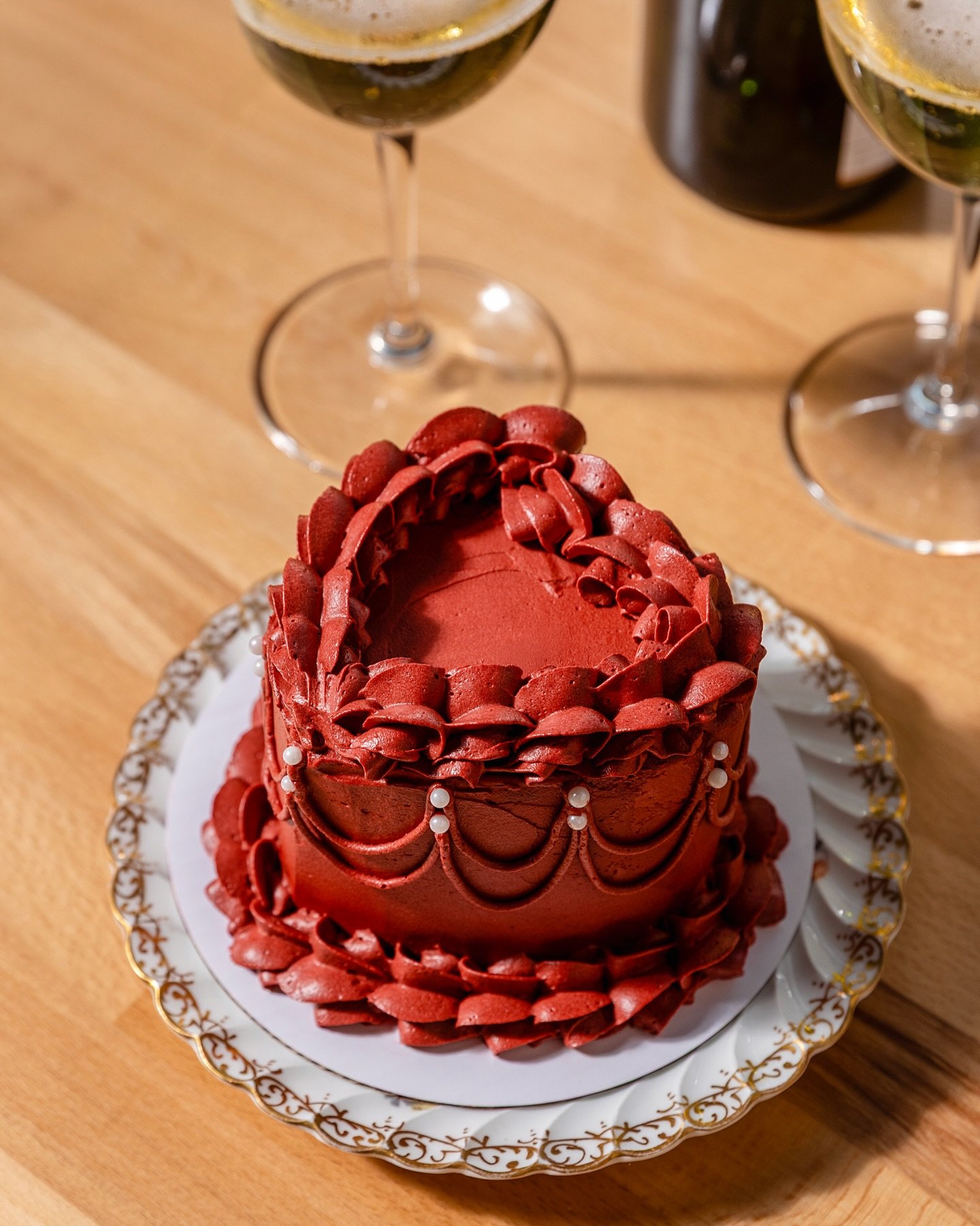 Your place + Our food = ❤️&zwj;🔥

Hook up something special at home this Valentine&rsquo;s Day. Our Meal for Two has everything you need for a romantic night in: spinach and artichoke fonduta, rosemary focaccia, winter chicories salad, two filets wi