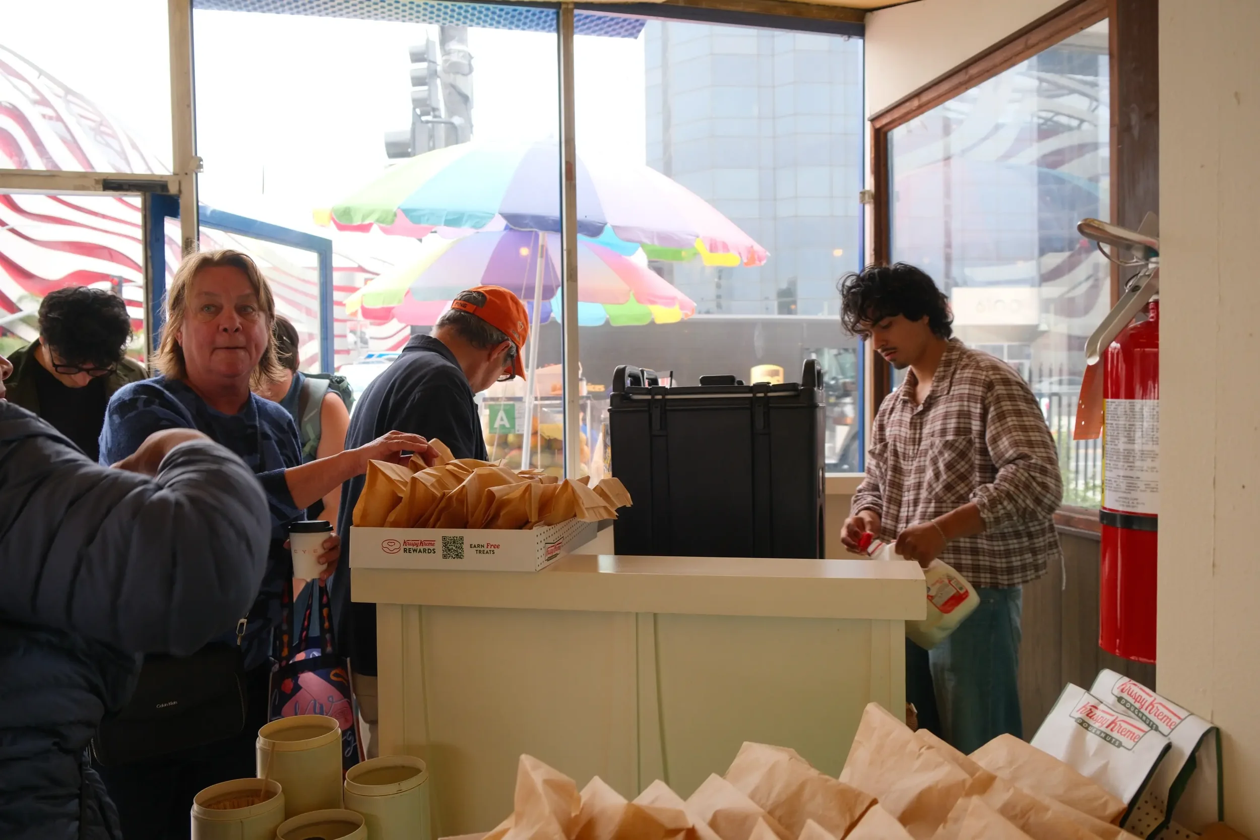 Guests enjoying coffee at an Eyevel-catered event