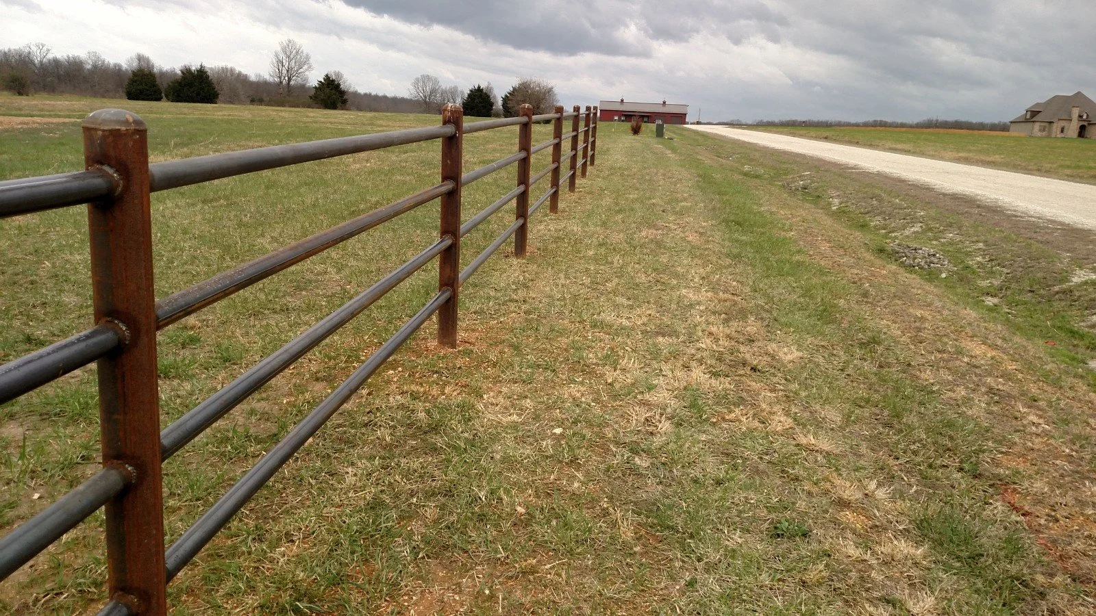steel pipe fence